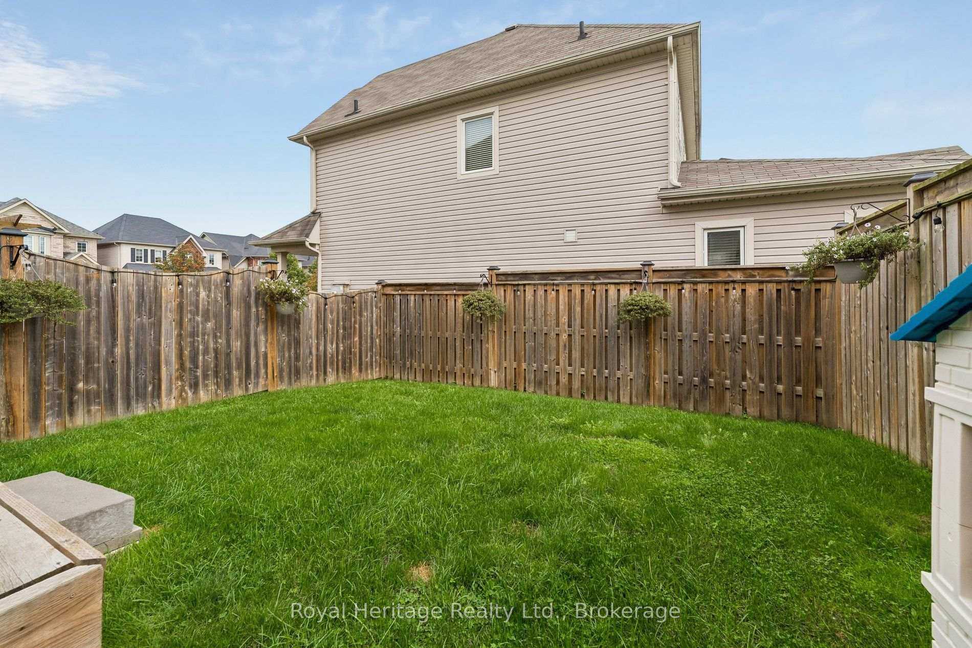 Photo 42 of 80 Richard Davies Crescent, Clarington, Bowmanville — HOMEH