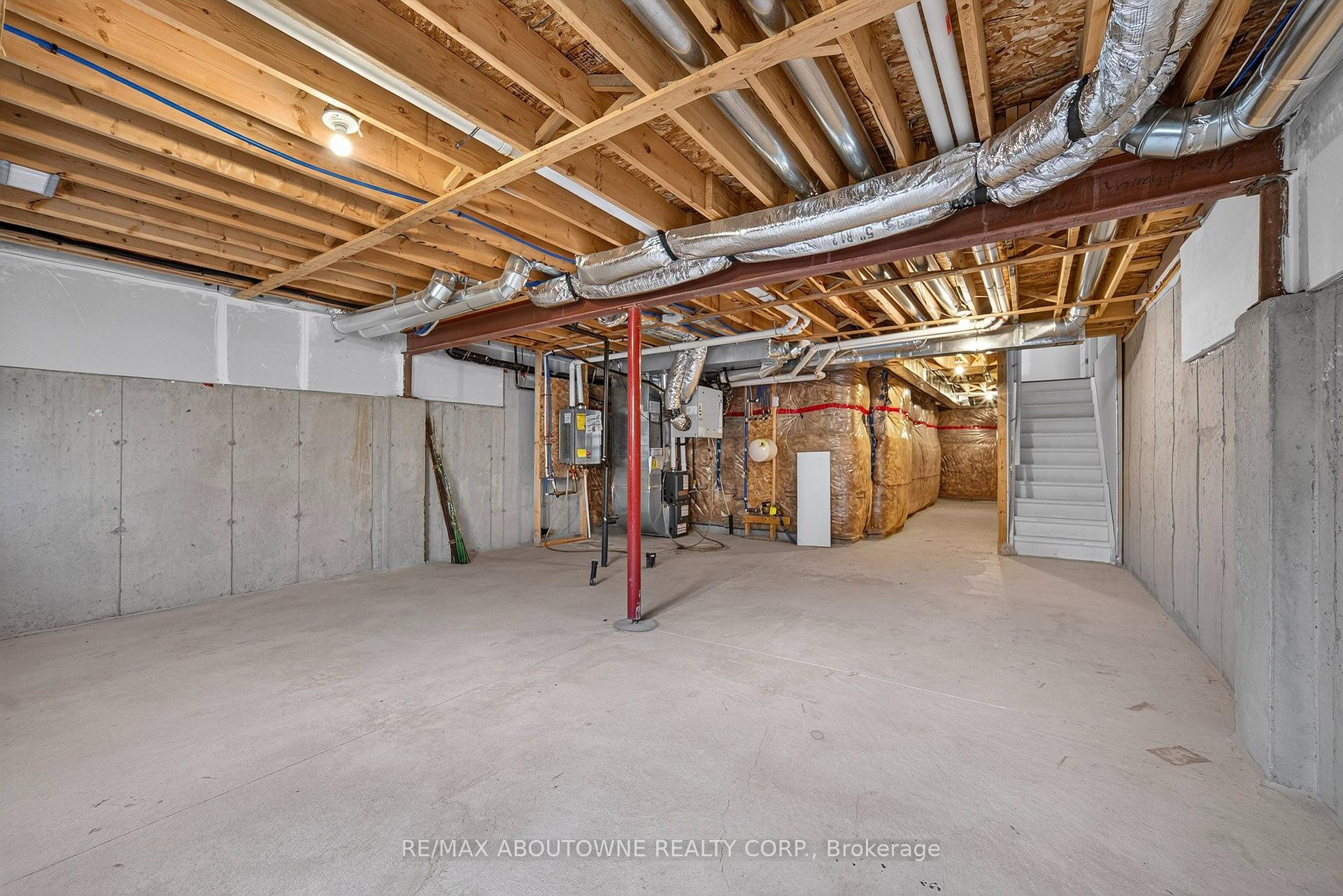 Photo 31 of 3289 Mockingbird Common, Oakville, Joshua Meadows — HOMEH