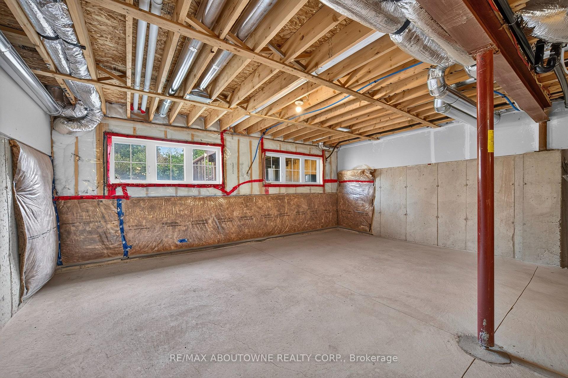 Photo 32 of 3289 Mockingbird Common, Oakville, Joshua Meadows — HOMEH