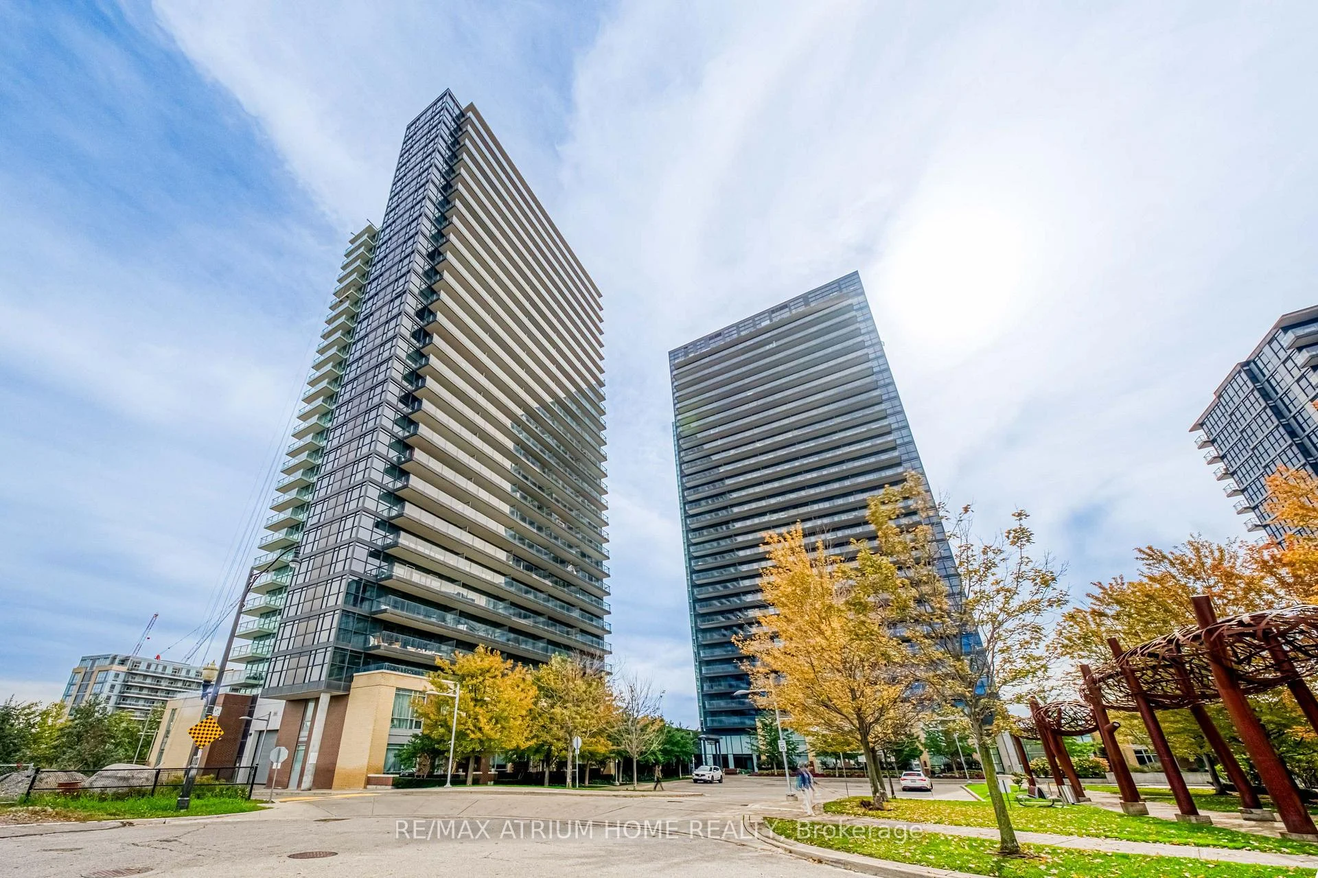 Photo of Unit 1502, 29 Singer Court