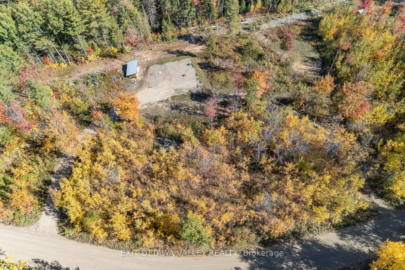 Photo 3 of 274 McAnulty Road, Deep River, Deep River — HOMEH