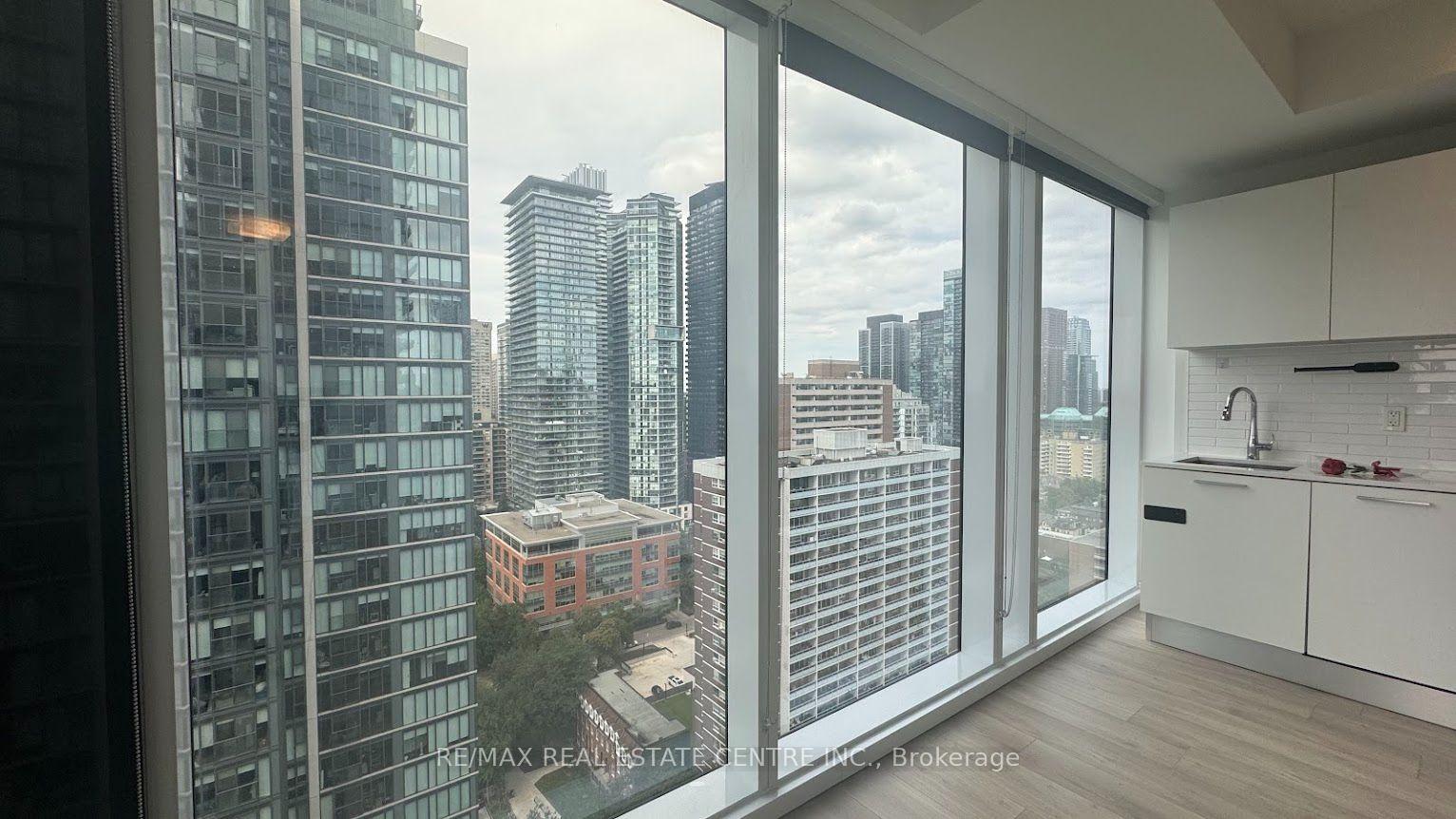 Photo 16 of Unit 2701, 3 Gloucester Street, Toronto, Church-Yonge Corridor — HOMEH