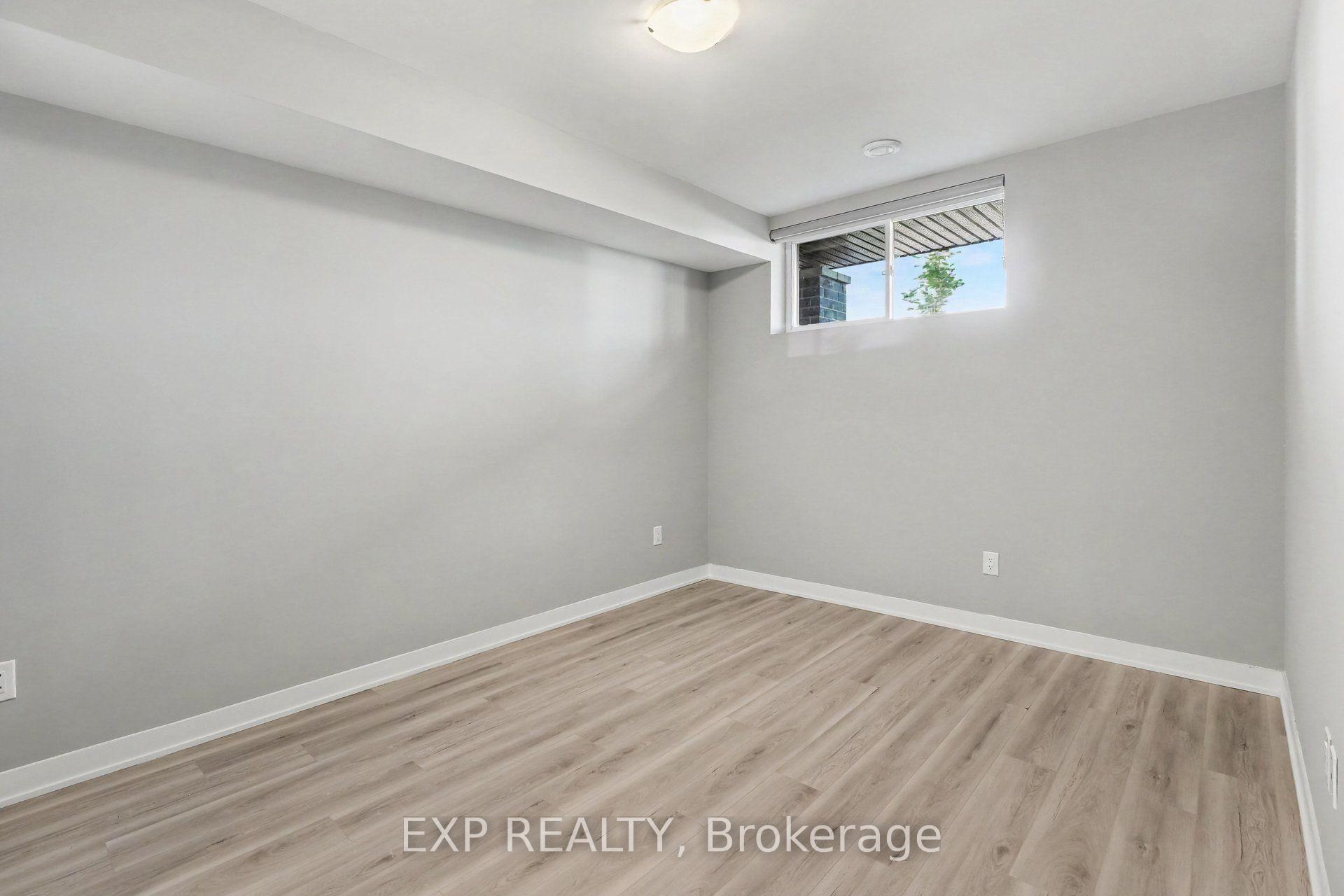 Photo 13 of Unit D, 509 Southfield Way, Ottawa, Avalon East — HOMEH