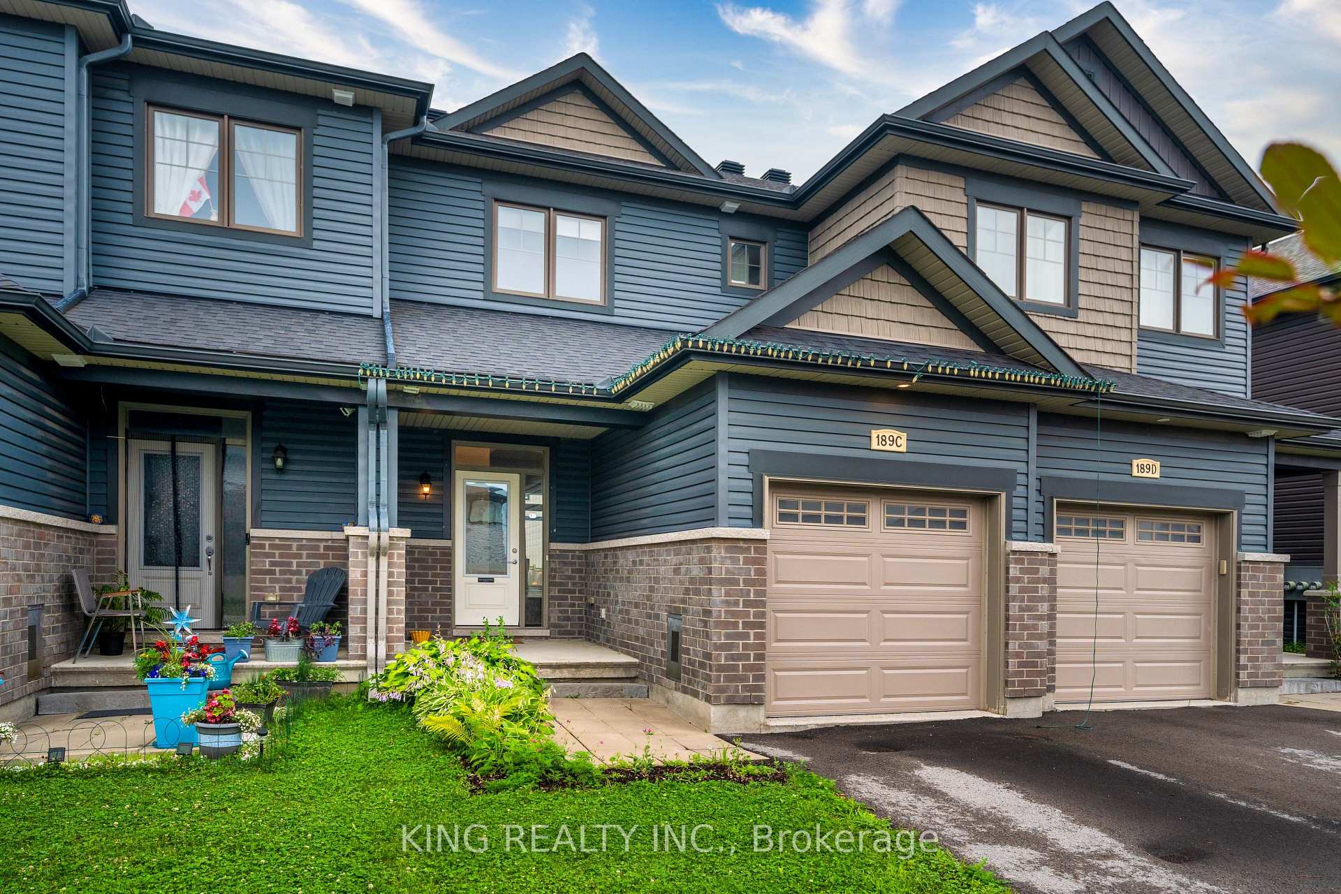 Photo 2 of 189C Shinny Avenue, Ottawa, Stittsville (Central) — HOMEH