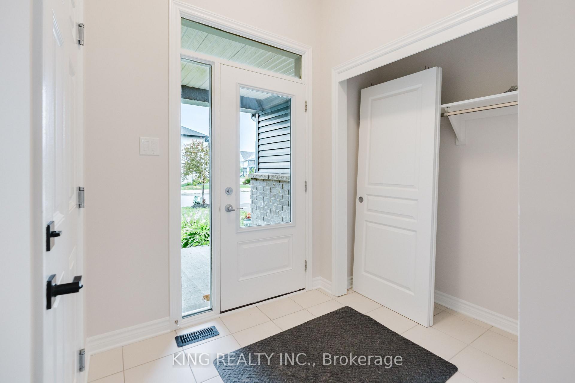 Photo 6 of 189C Shinny Avenue, Ottawa, Stittsville (Central) — HOMEH