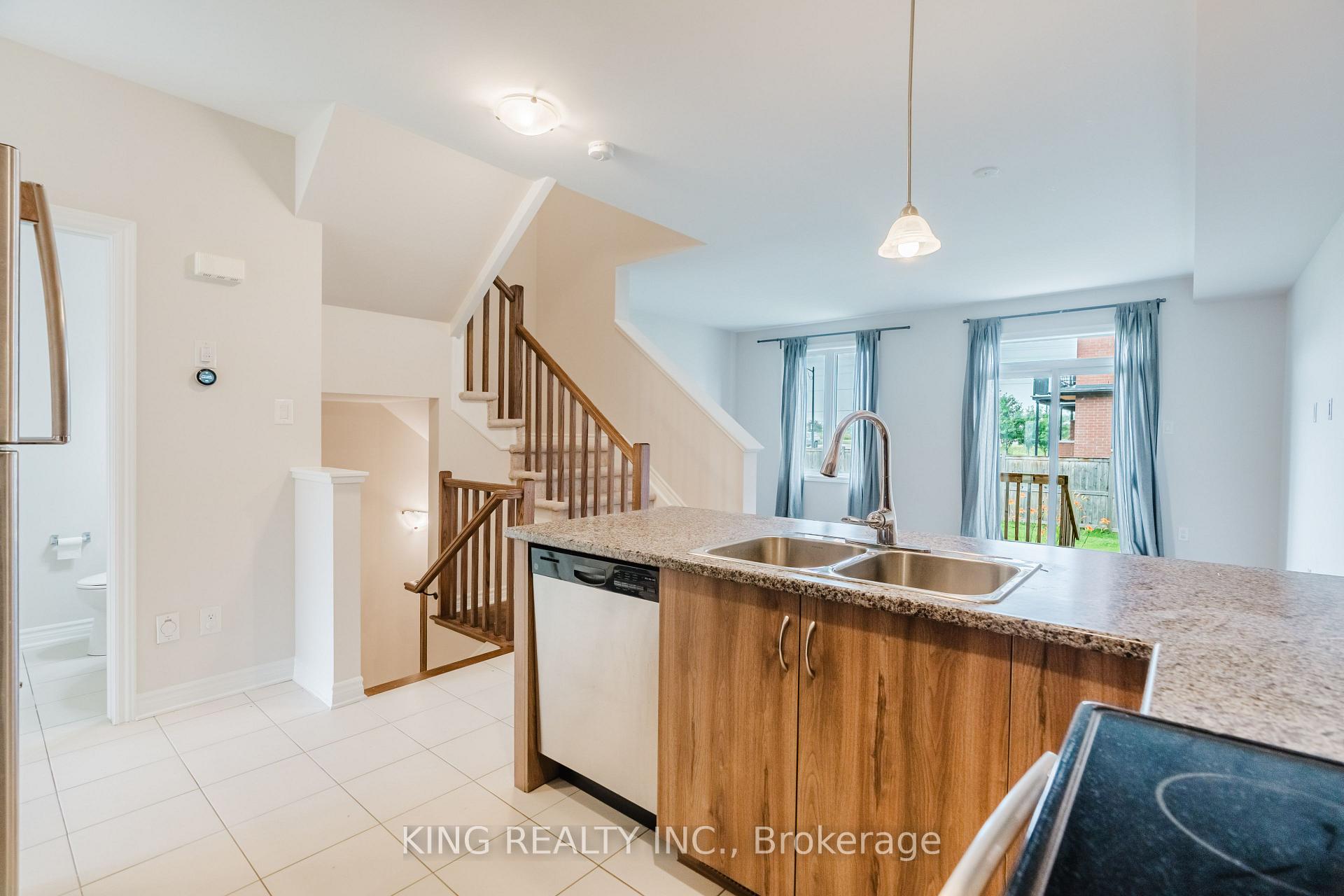 Photo 16 of 189C Shinny Avenue, Ottawa, Stittsville (Central) — HOMEH