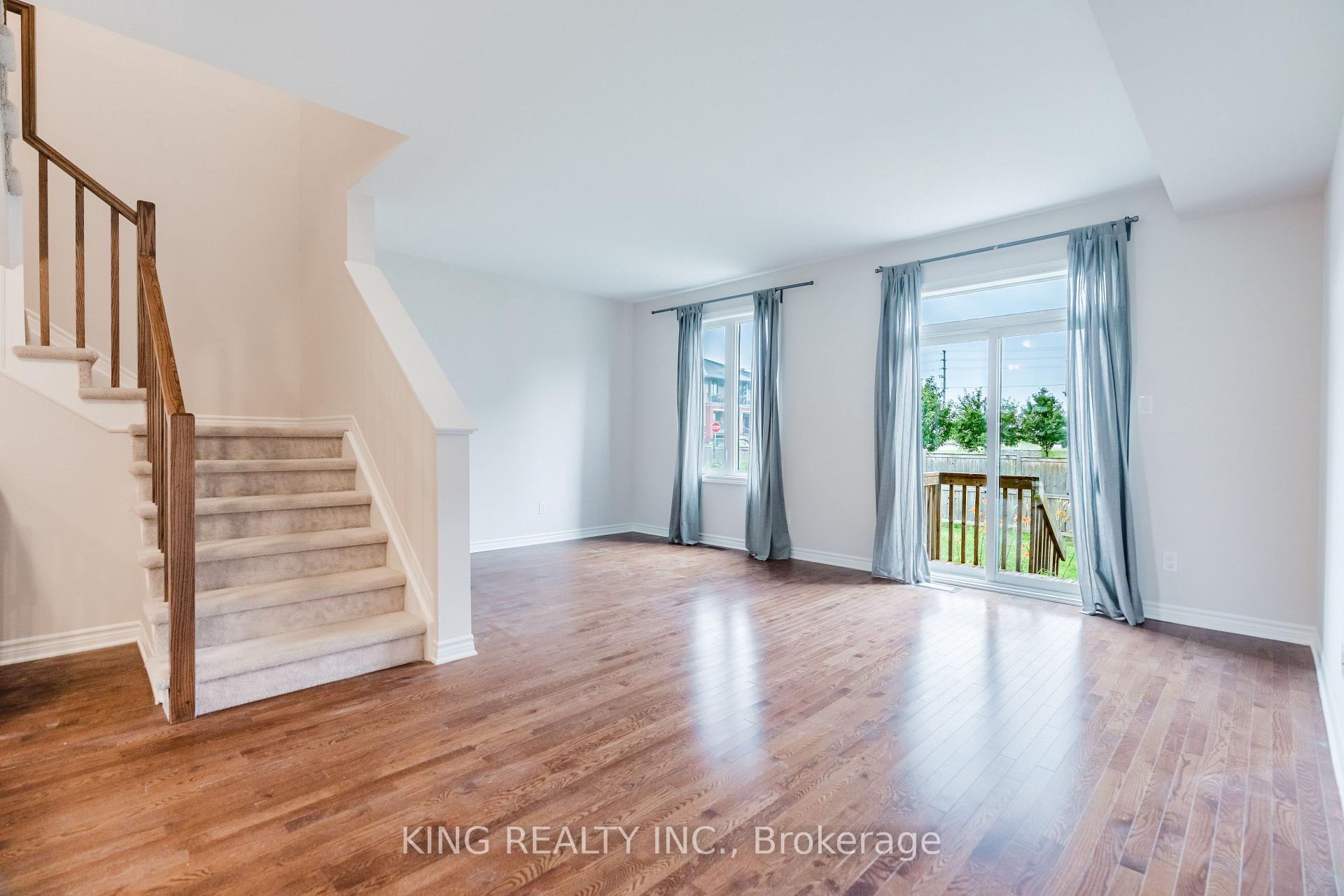 Photo 17 of 189C Shinny Avenue, Ottawa, Stittsville (Central) — HOMEH