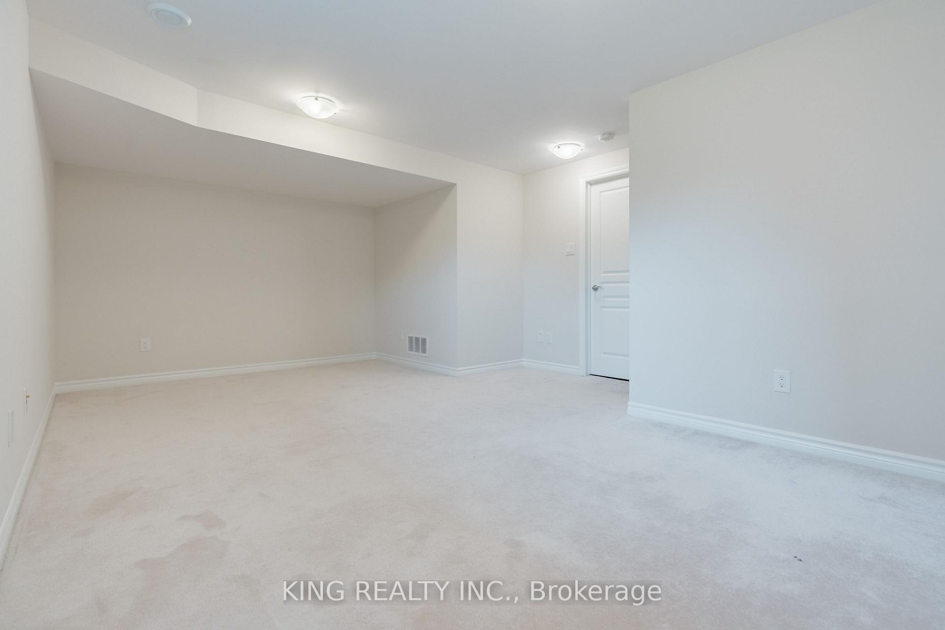 Photo 39 of 189C Shinny Avenue, Ottawa, Stittsville (Central) — HOMEH