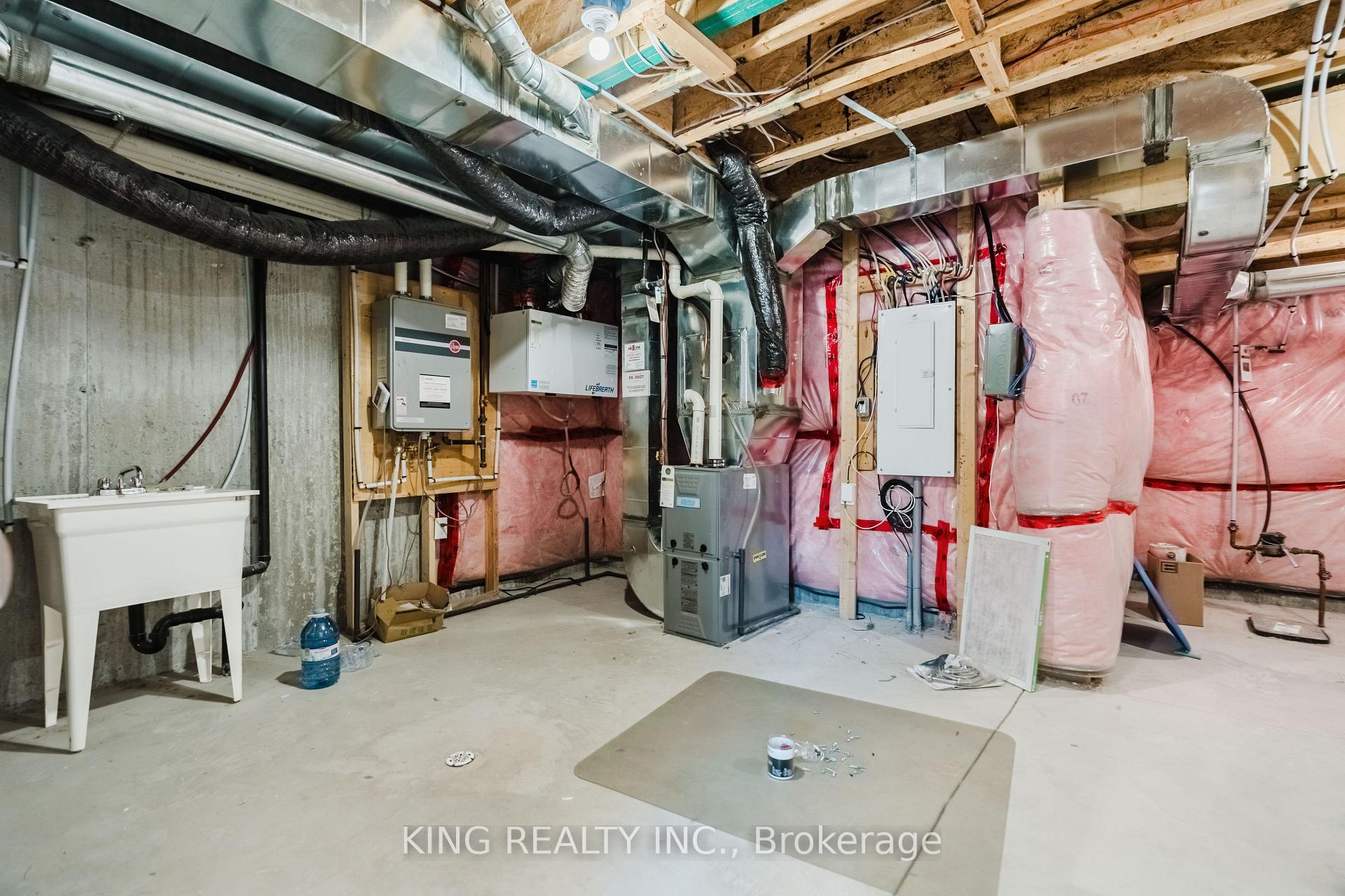 Photo 42 of 189C Shinny Avenue, Ottawa, Stittsville (Central) — HOMEH