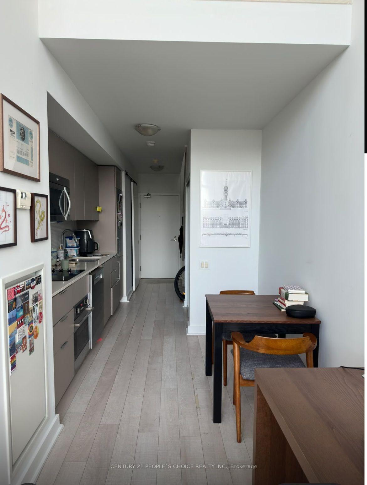 Photo 3 of Unit 524, 5 Hanna Avenue, Toronto, Niagara — HOMEH