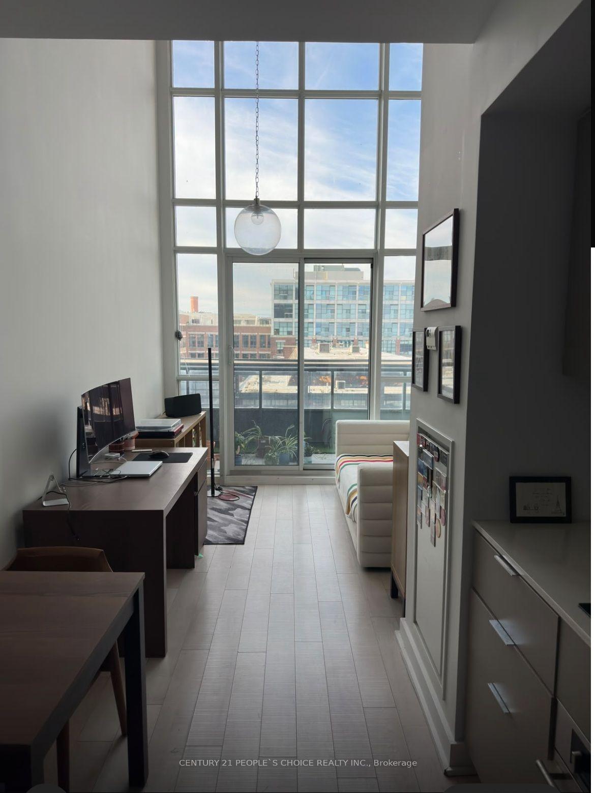 Photo 6 of Unit 524, 5 Hanna Avenue, Toronto, Niagara — HOMEH