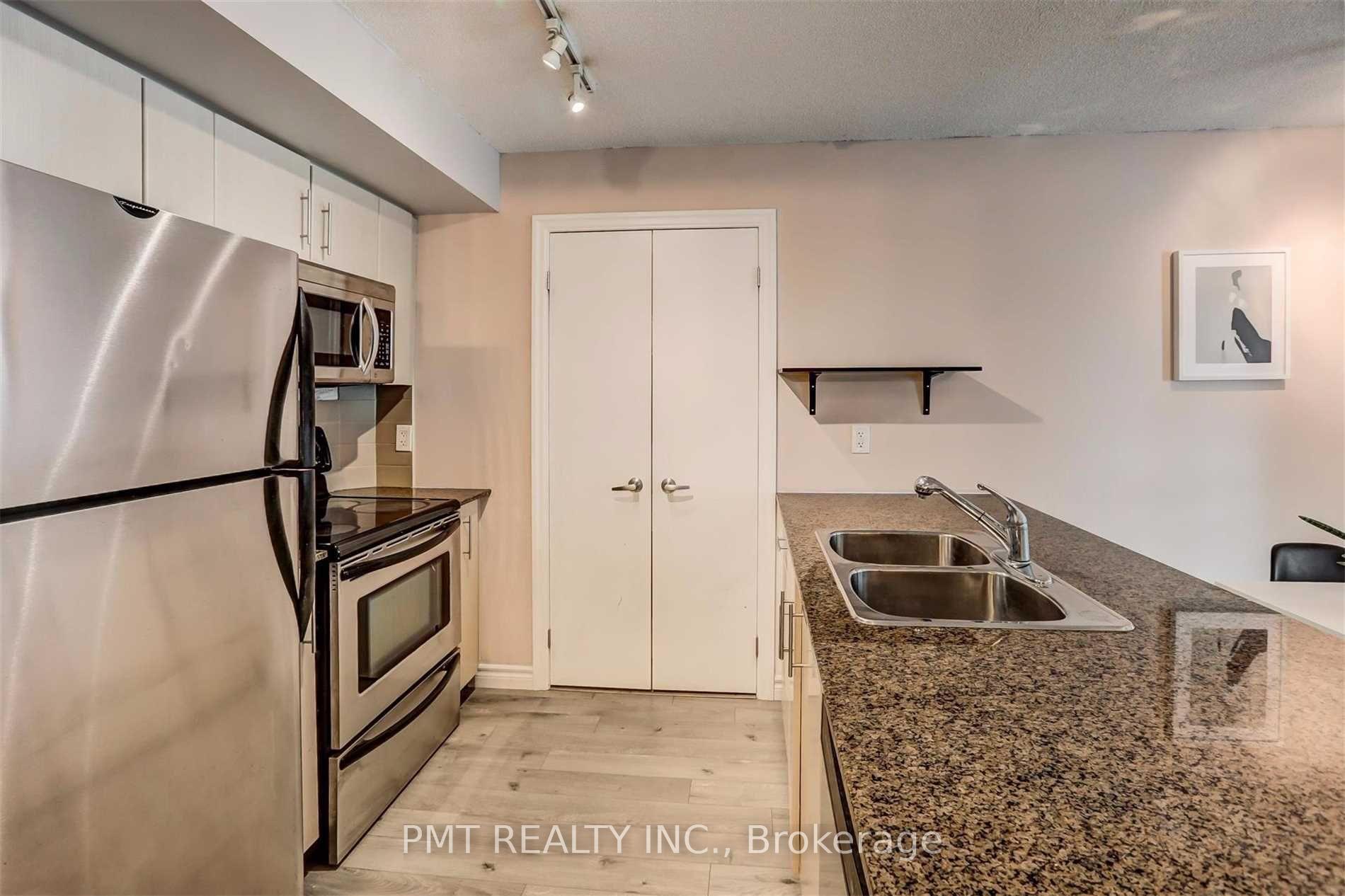 Photo 3 of Unit 1105, 12 Yonge Street, Toronto, Waterfront Communities — HOMEH