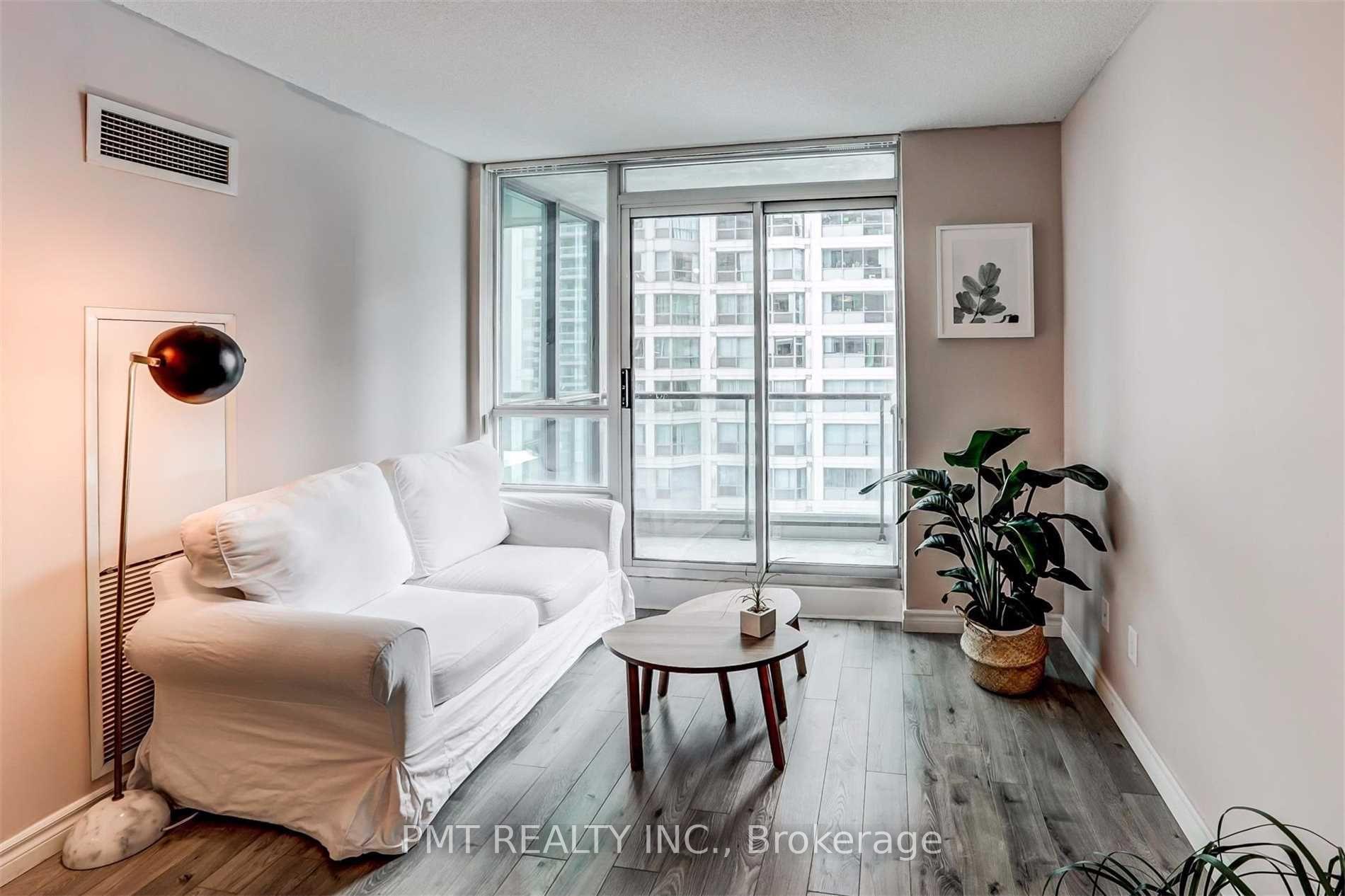 Photo 6 of Unit 1105, 12 Yonge Street, Toronto, Waterfront Communities — HOMEH