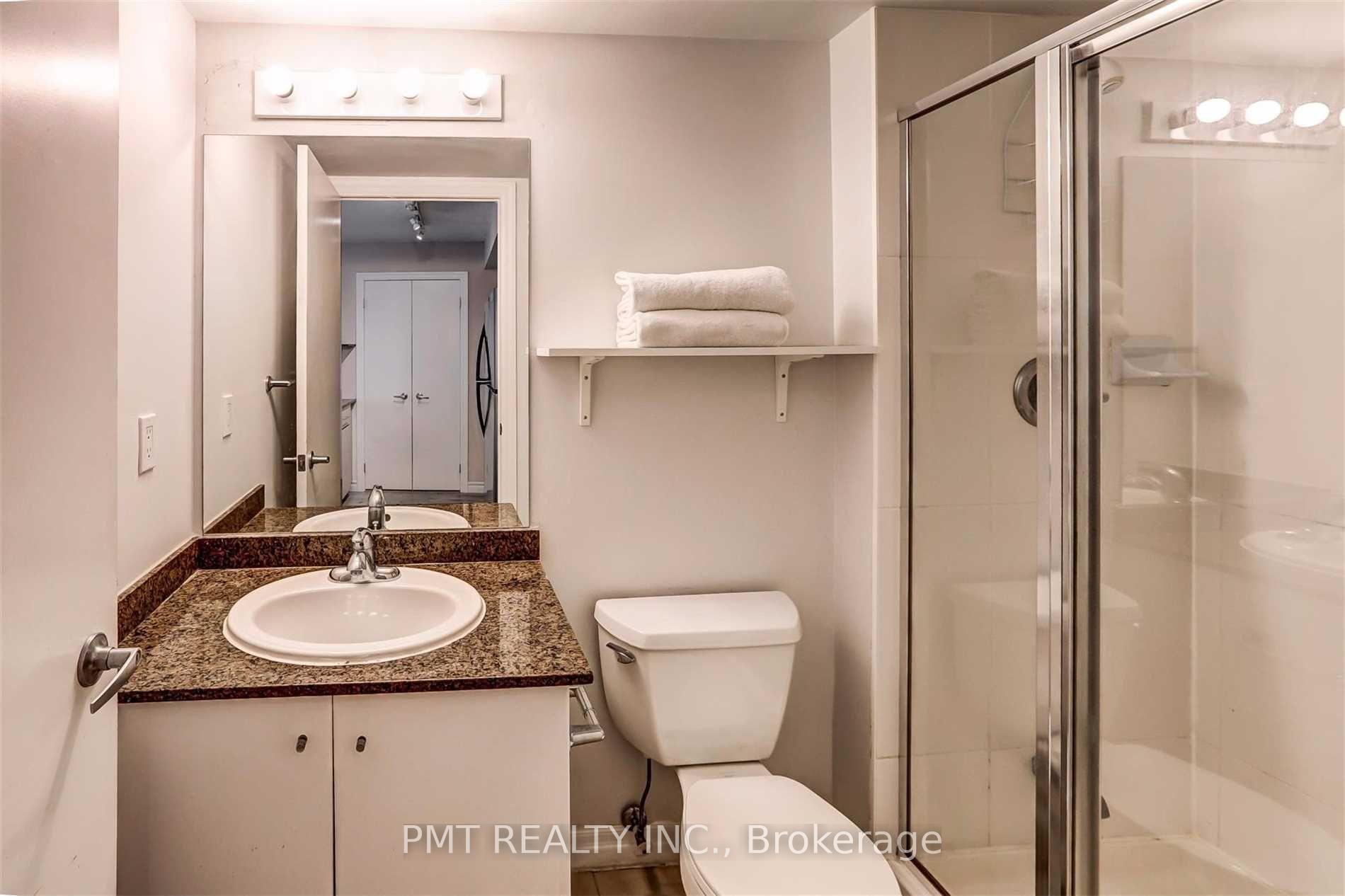 Photo 10 of Unit 1105, 12 Yonge Street, Toronto, Waterfront Communities — HOMEH
