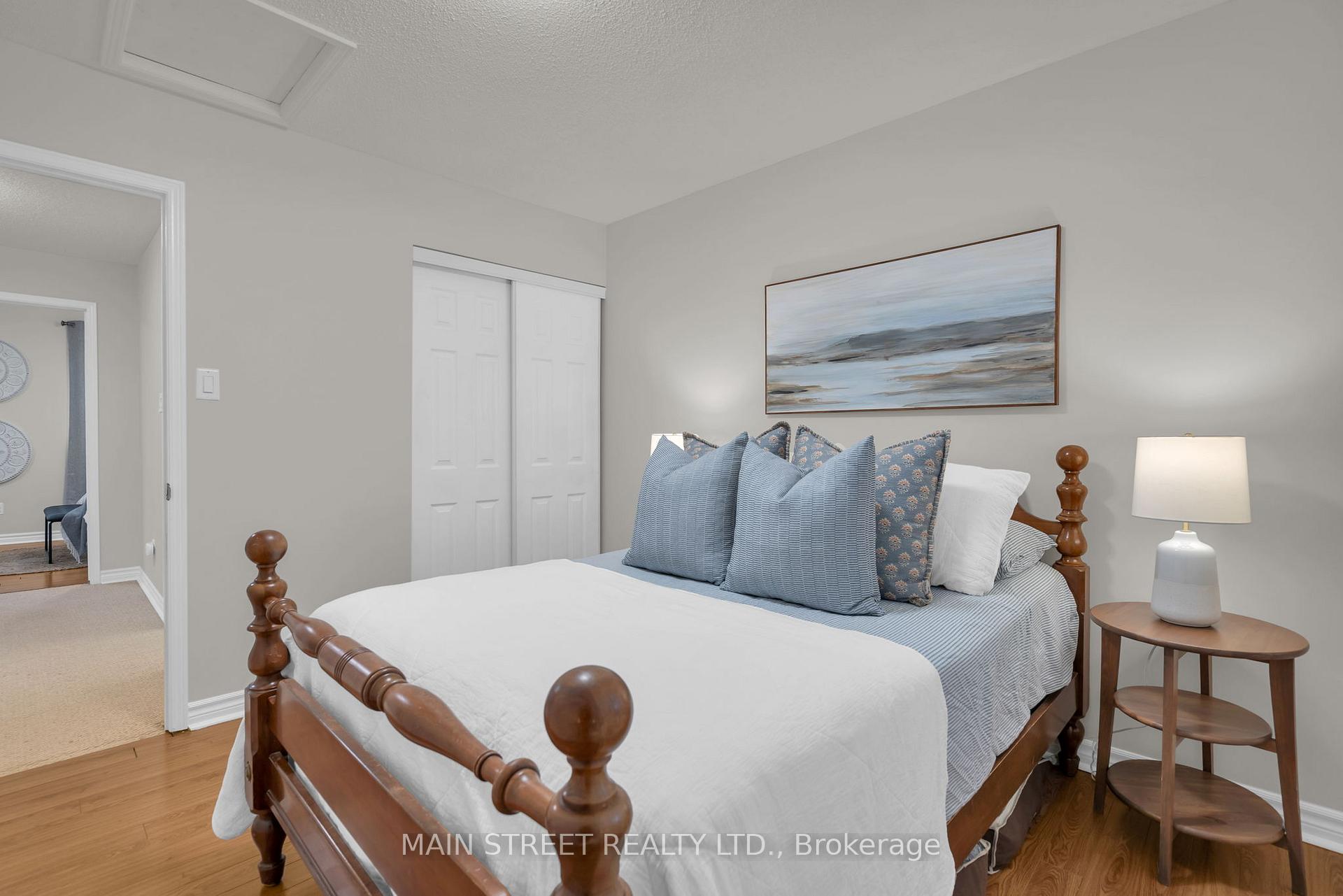 Photo 17 of 550 Priddle Road, Newmarket, Summerhill Estates — HOMEH