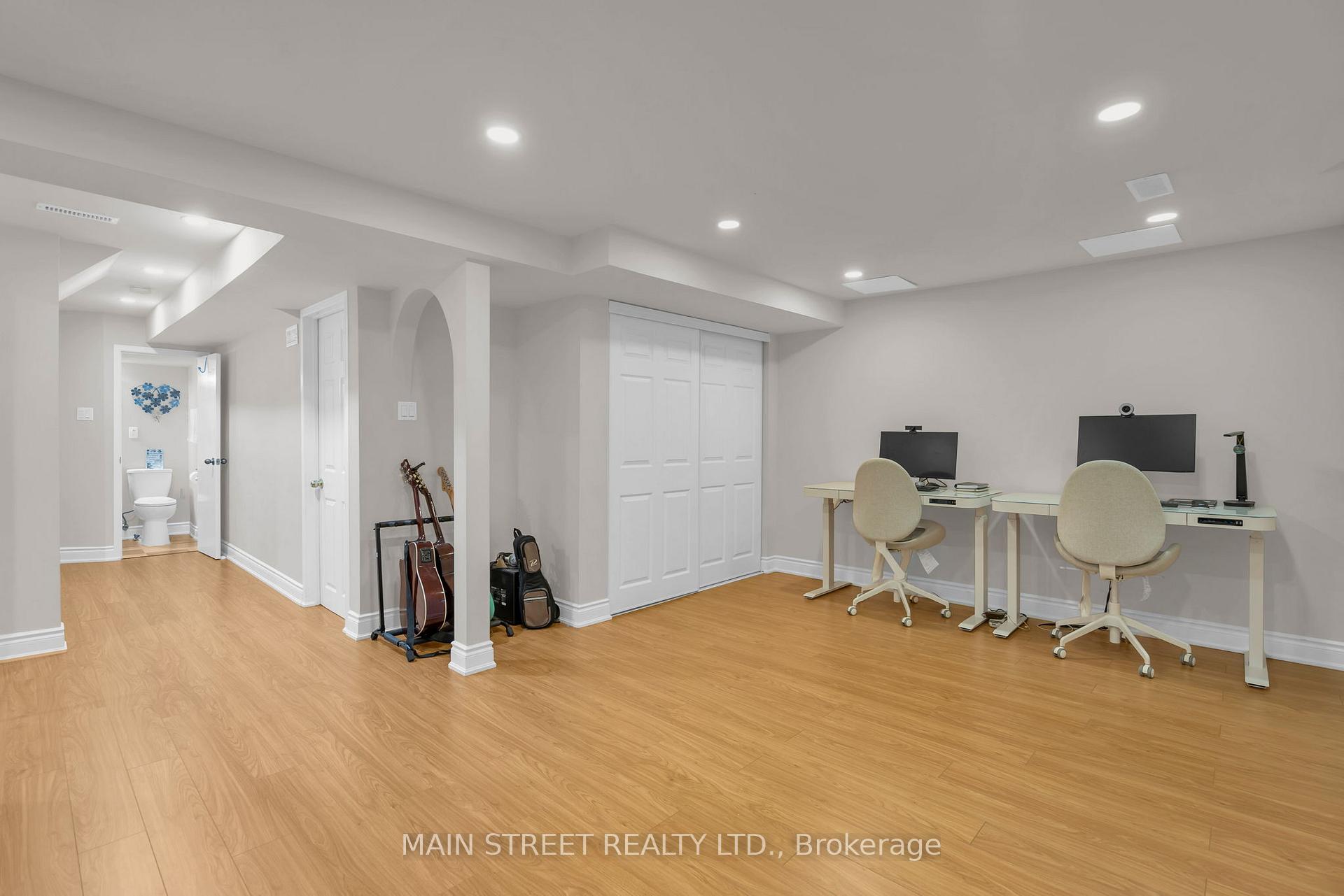 Photo 21 of 550 Priddle Road, Newmarket, Summerhill Estates — HOMEH