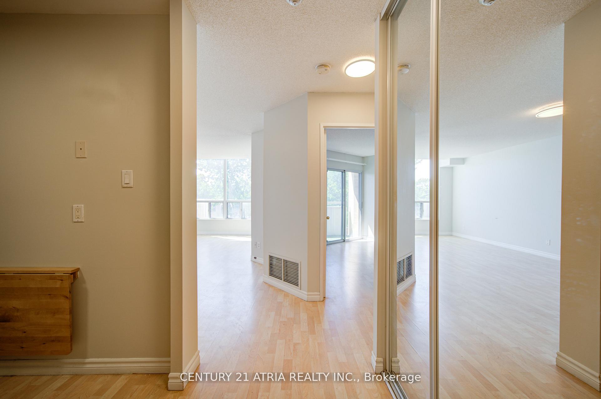 Photo 6 of Unit 310, 897 Sheppard Avenue W, North York, Clanton Park — HOMEH