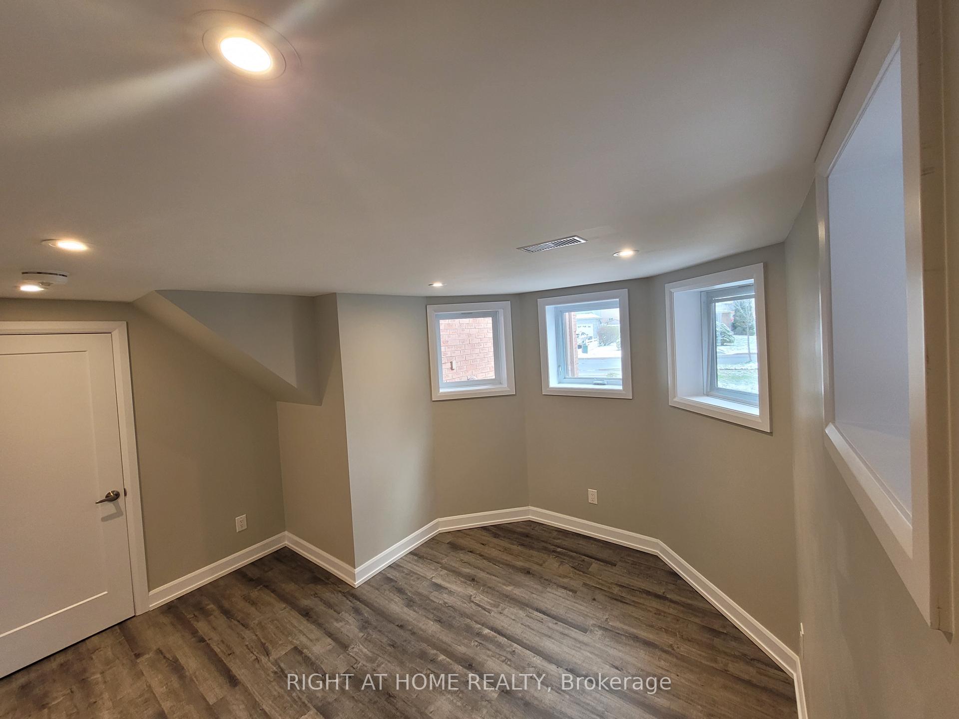 Photo 11 of Unit Lower, 205 Cardinal Street, Barrie, Cundles East — HOMEH