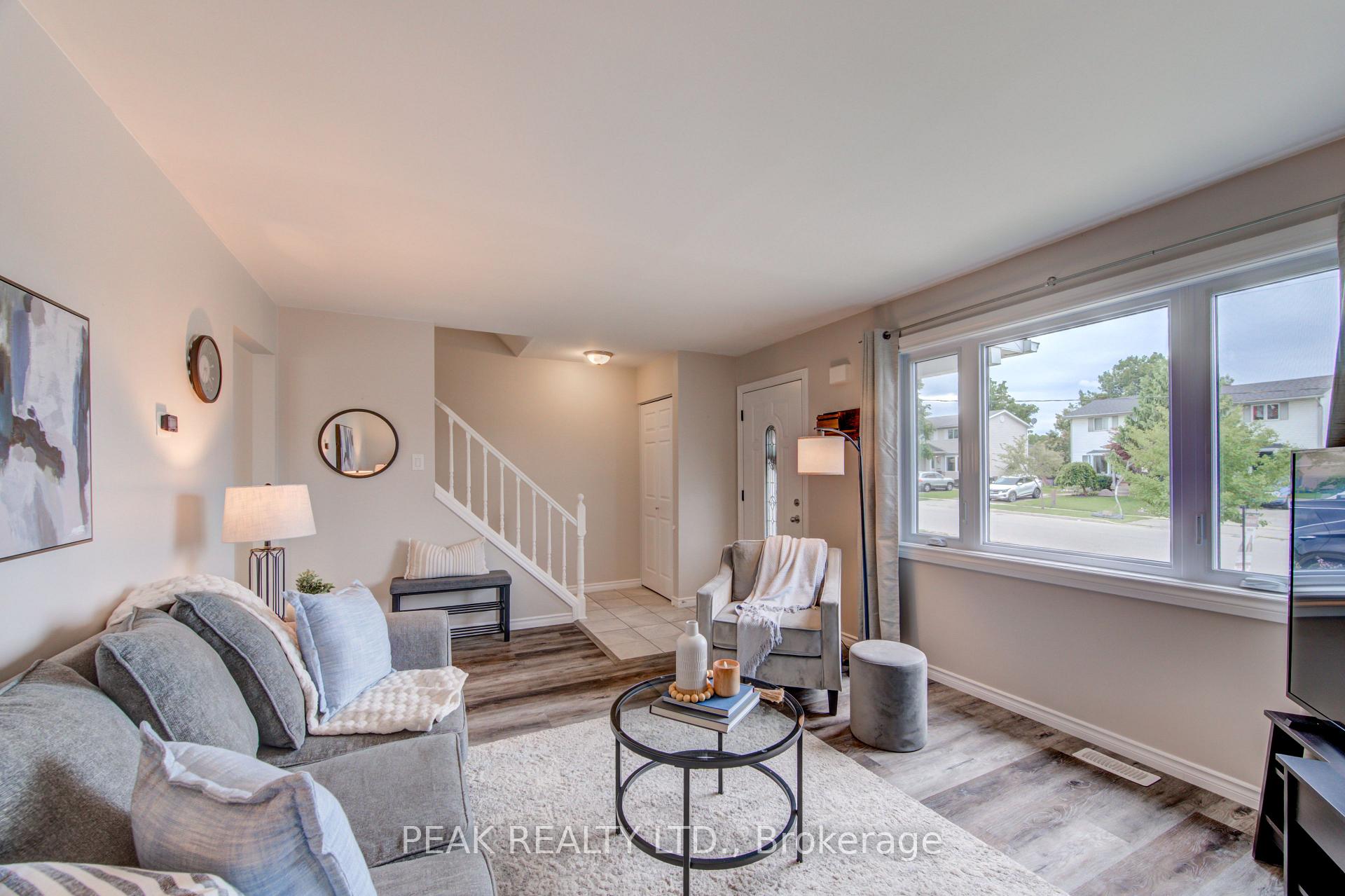 Photo 6 of 83 Catherine Street, Wilmot, New Hamburg — HOMEH