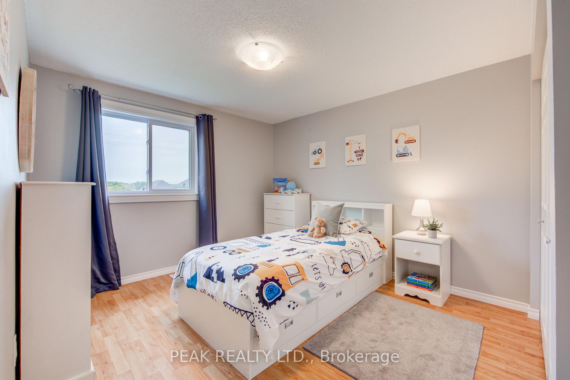 Photo 25 of 83 Catherine Street, Wilmot, New Hamburg — HOMEH