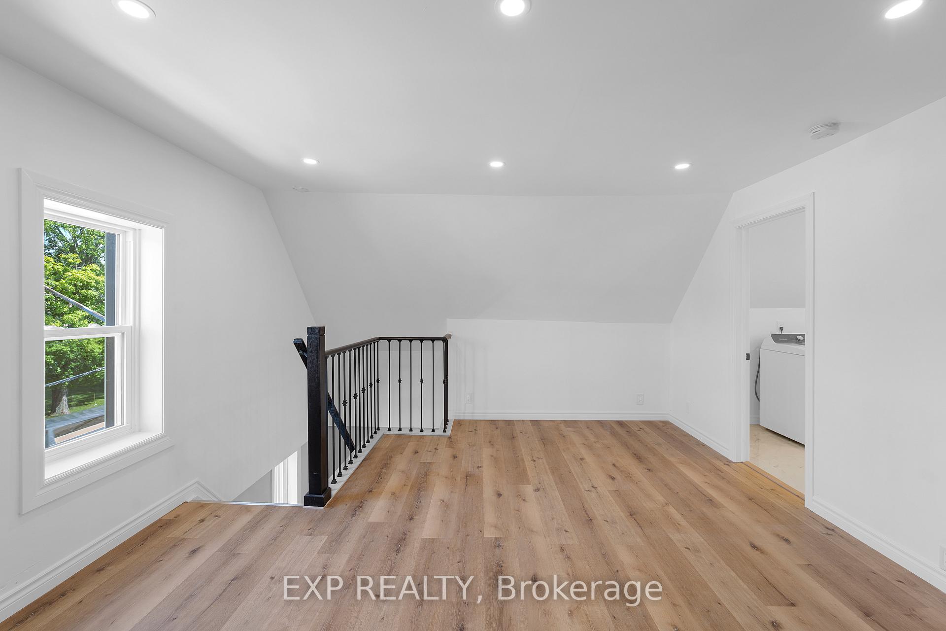 Photo 6 of Unit Unit 2, 165 Main Street, Brighton — HOMEH
