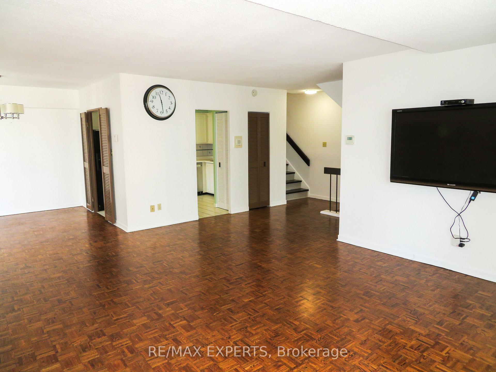 Photo 12 of Unit 2233, 33 Harbour Square, Toronto, Waterfront Communities — HOMEH