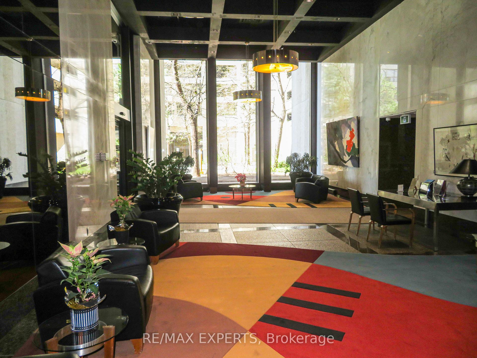 Photo 32 of Unit 2233, 33 Harbour Square, Toronto, Waterfront Communities — HOMEH