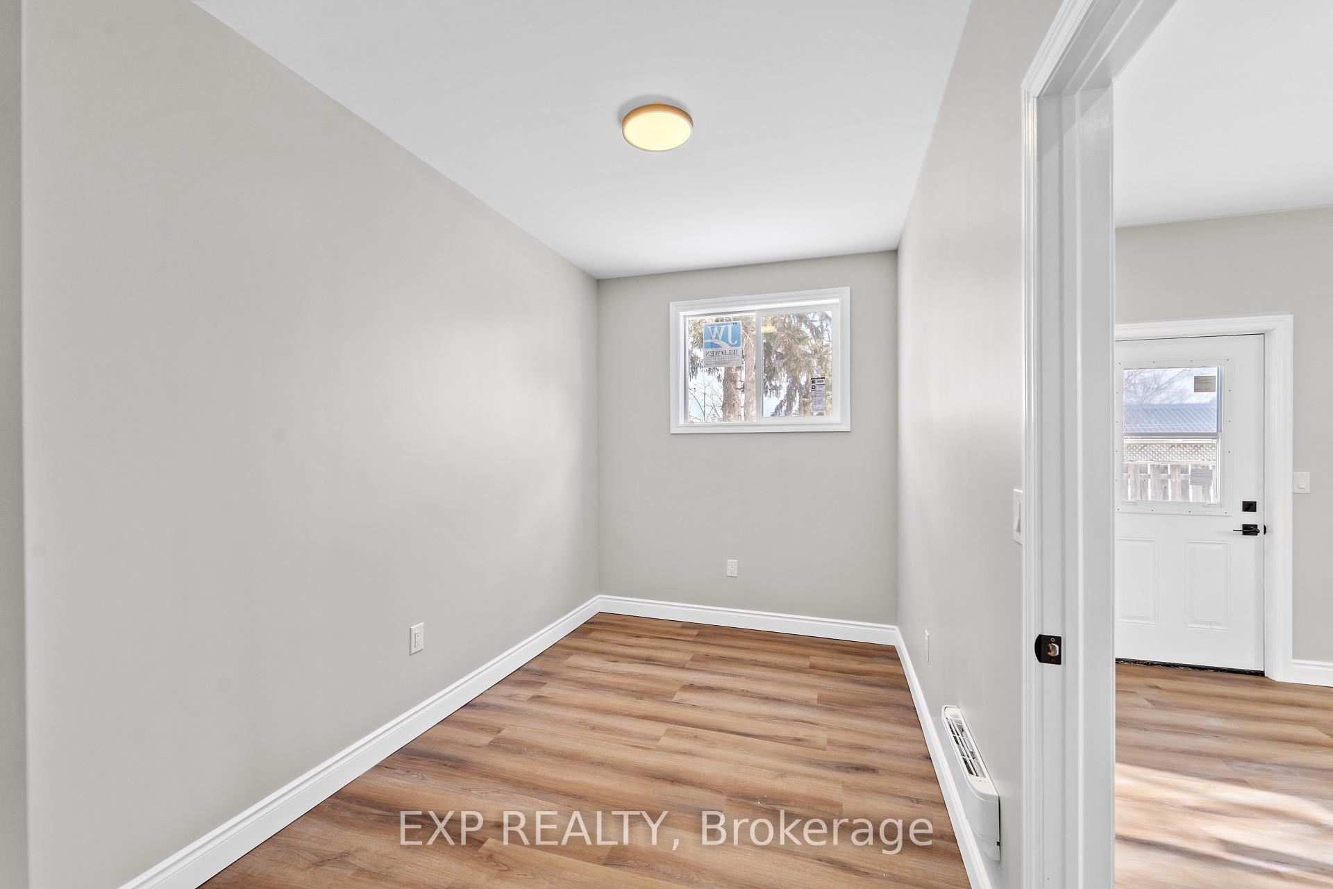 Photo 11 of Unit Unit B, 81 St Charles Street, Belleville, Belleville Ward — HOMEH