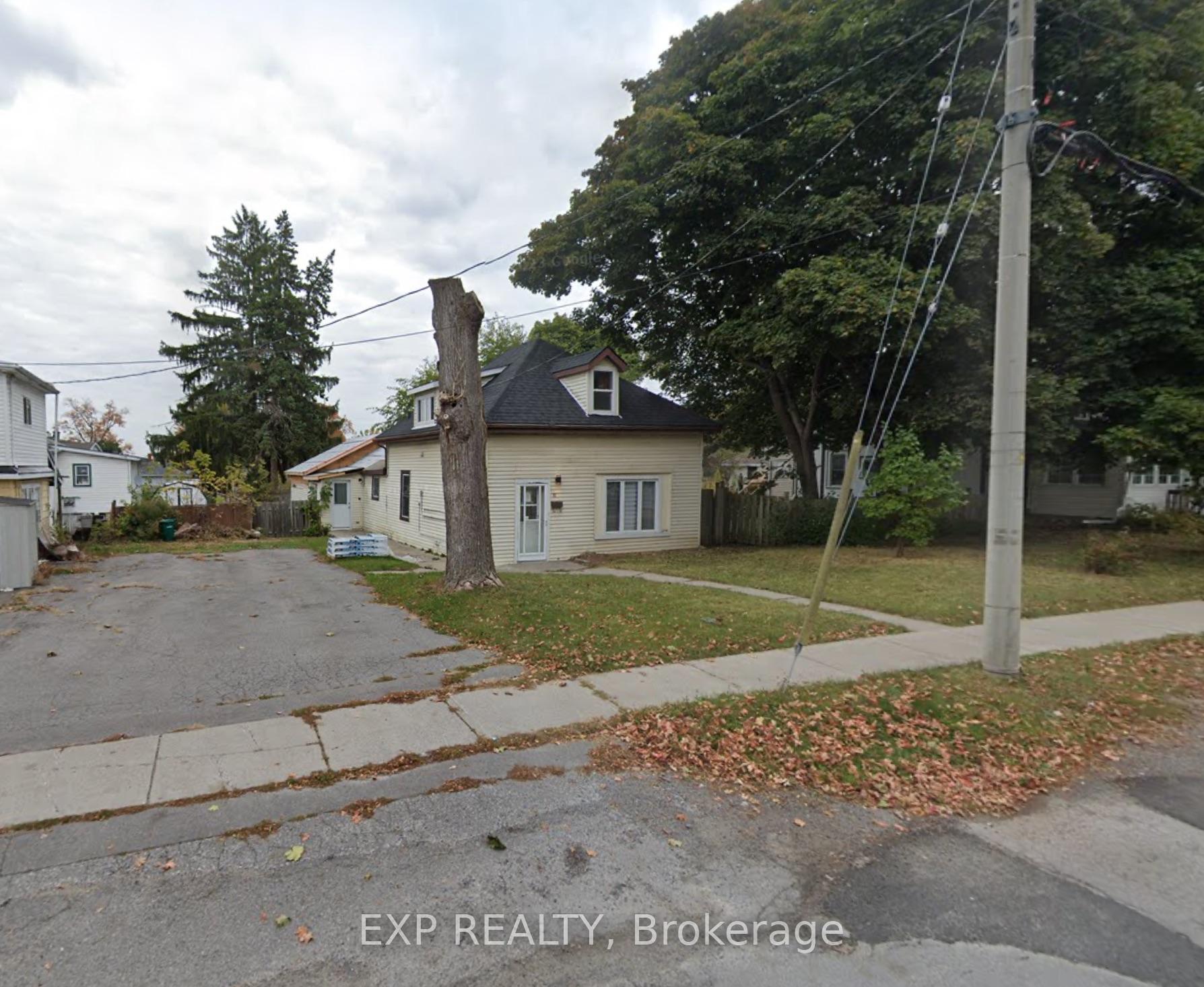 Photo 15 of Unit Unit B, 81 St Charles Street, Belleville, Belleville Ward — HOMEH