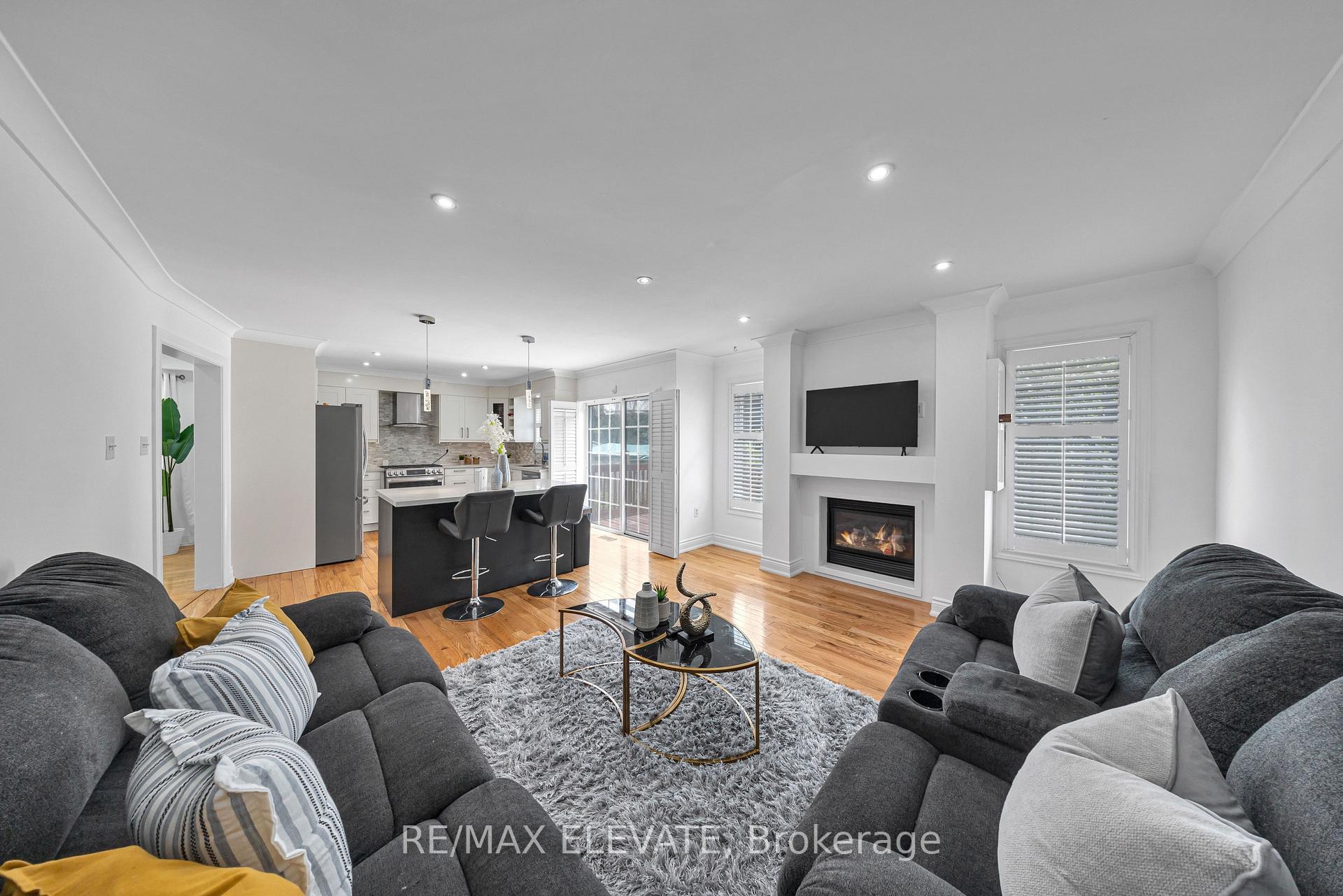 Photo 14 of 43 McSweeney Crescent, Ajax, Northwest Ajax — HOMEH