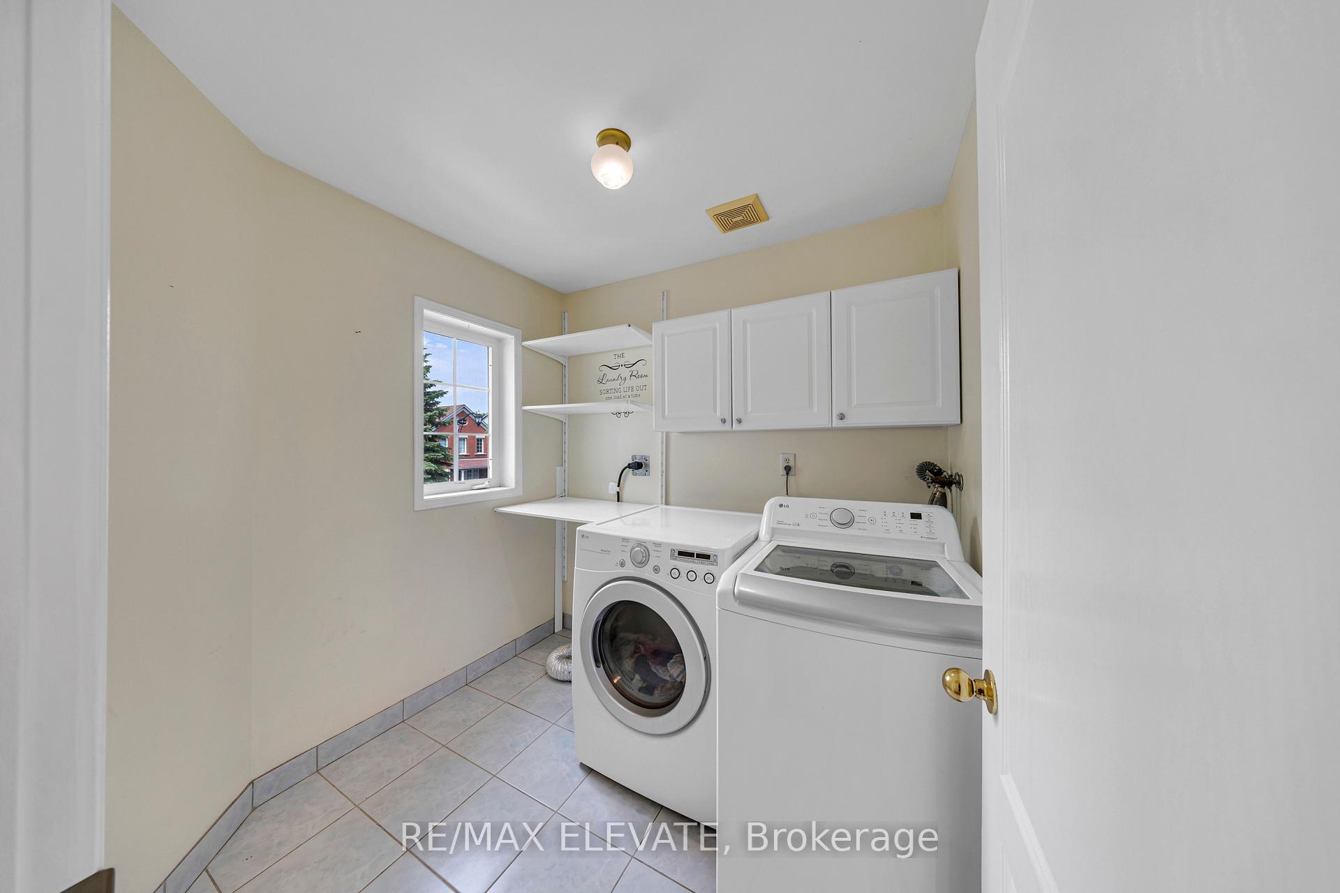 Photo 32 of 43 McSweeney Crescent, Ajax, Northwest Ajax — HOMEH