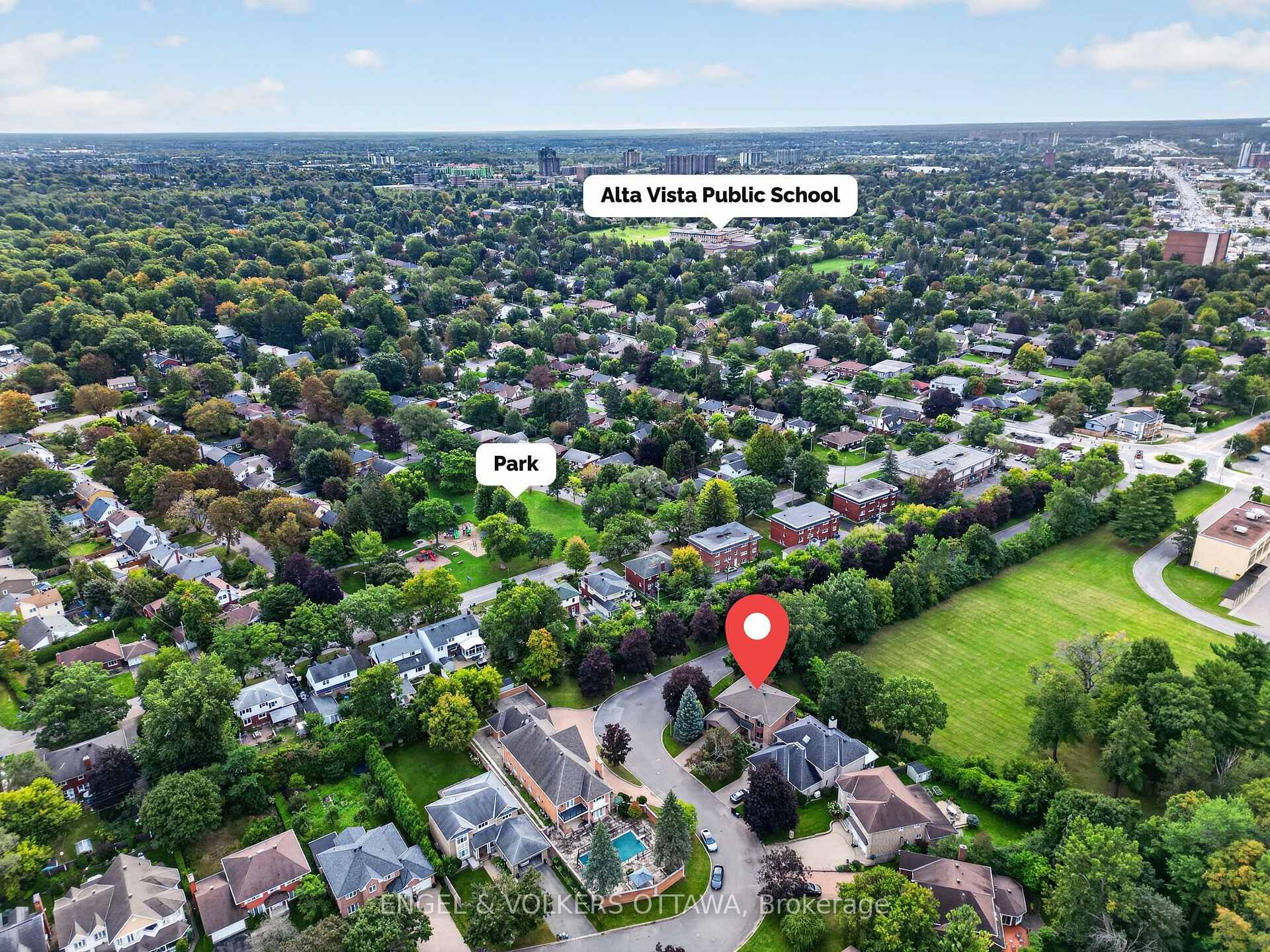 Photo 40 of 2106 Lamira Street, Ottawa, Applewood Acres — HOMEH