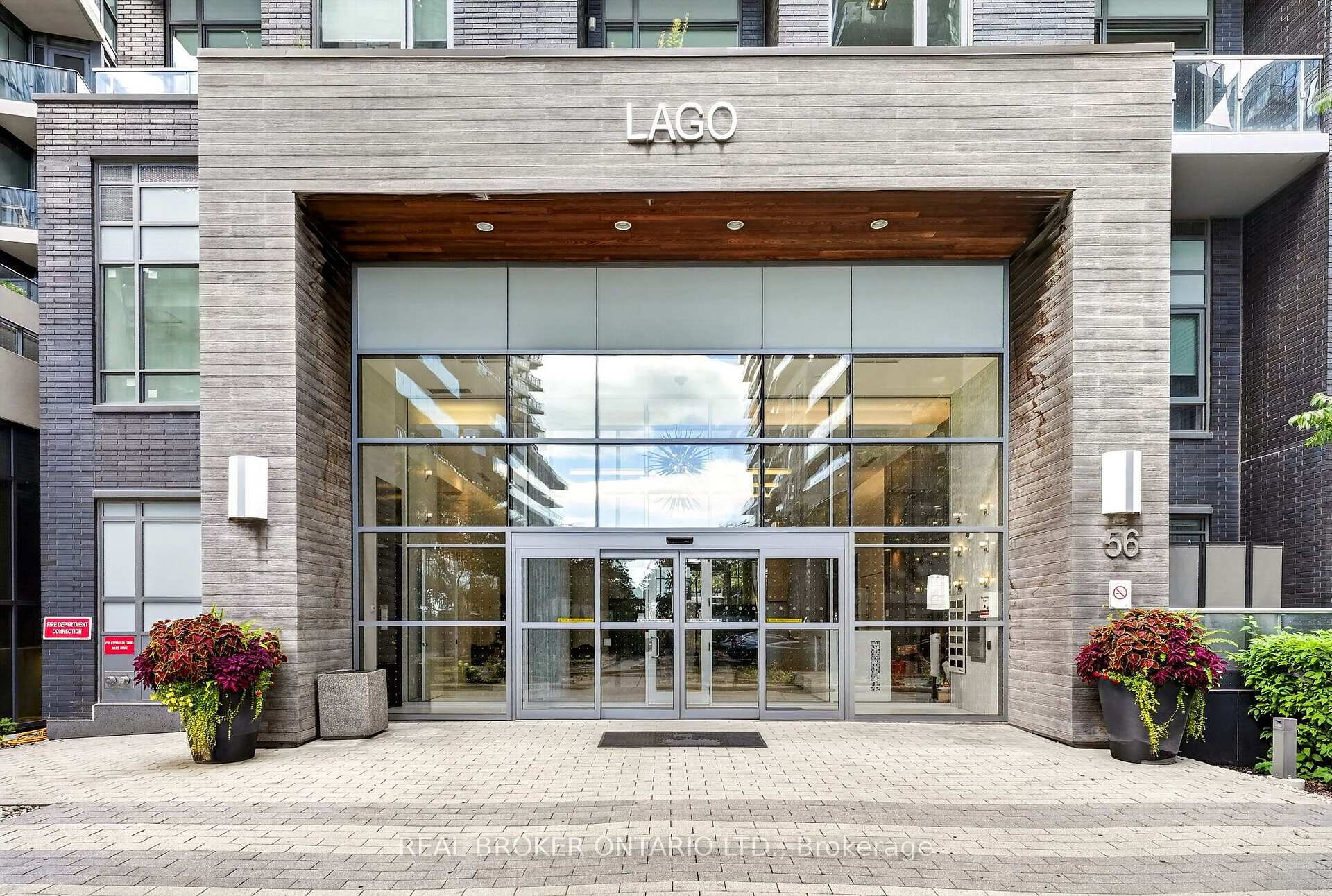 Photo 1 of Unit Unit 3002, 56 Annie Craig Drive, Etobicoke, Mimico — HOMEH