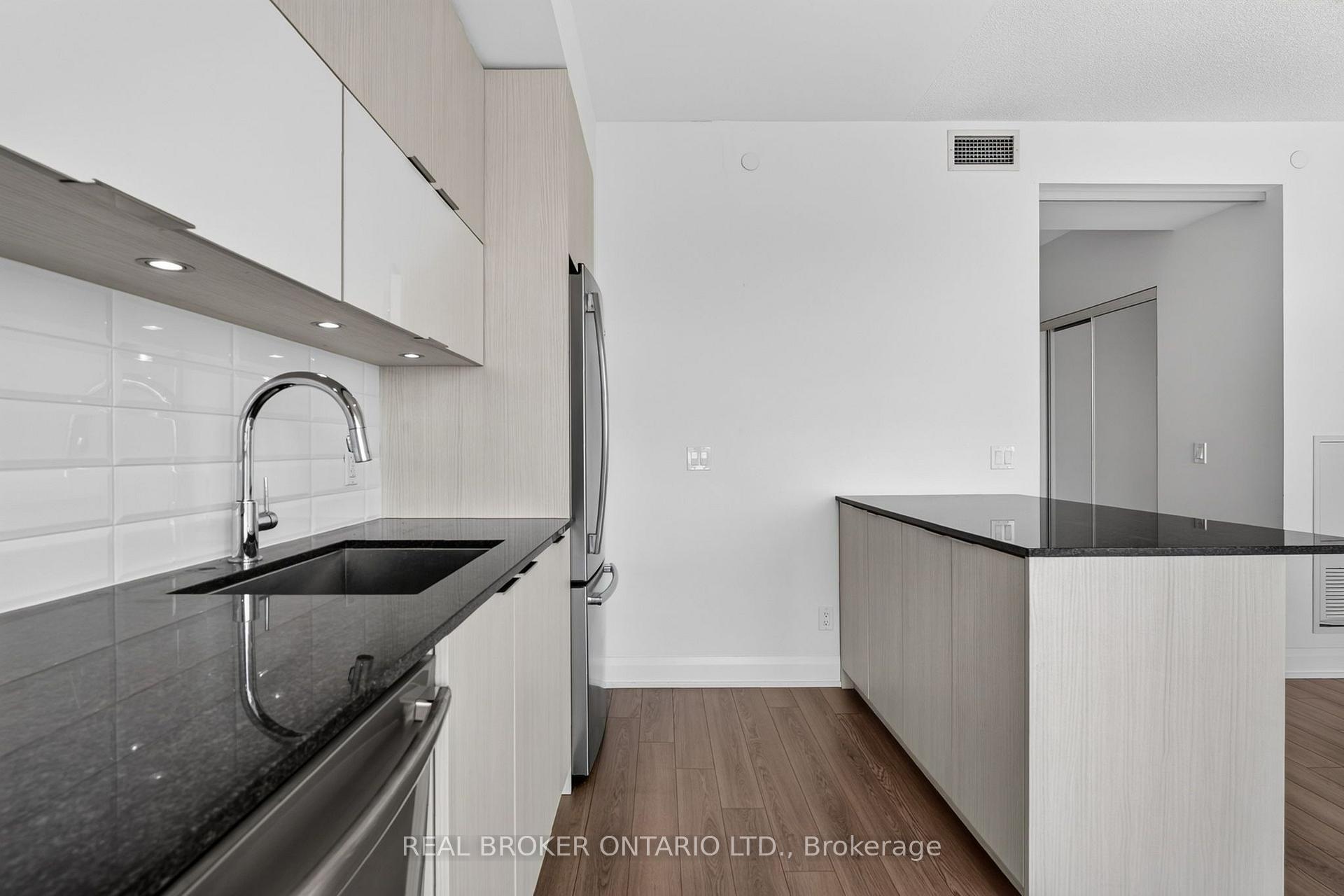 Photo 24 of Unit Unit 3002, 56 Annie Craig Drive, Etobicoke, Mimico — HOMEH