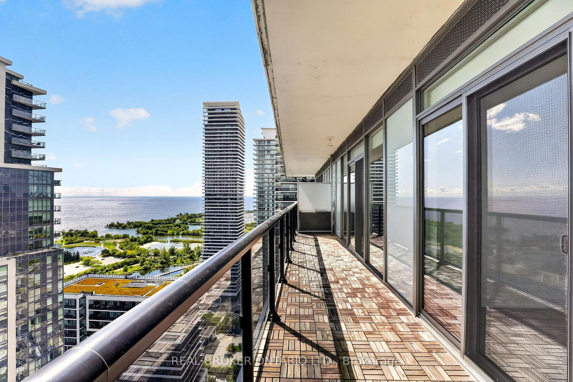 Photo 30 of Unit Unit 3002, 56 Annie Craig Drive, Etobicoke, Mimico — HOMEH