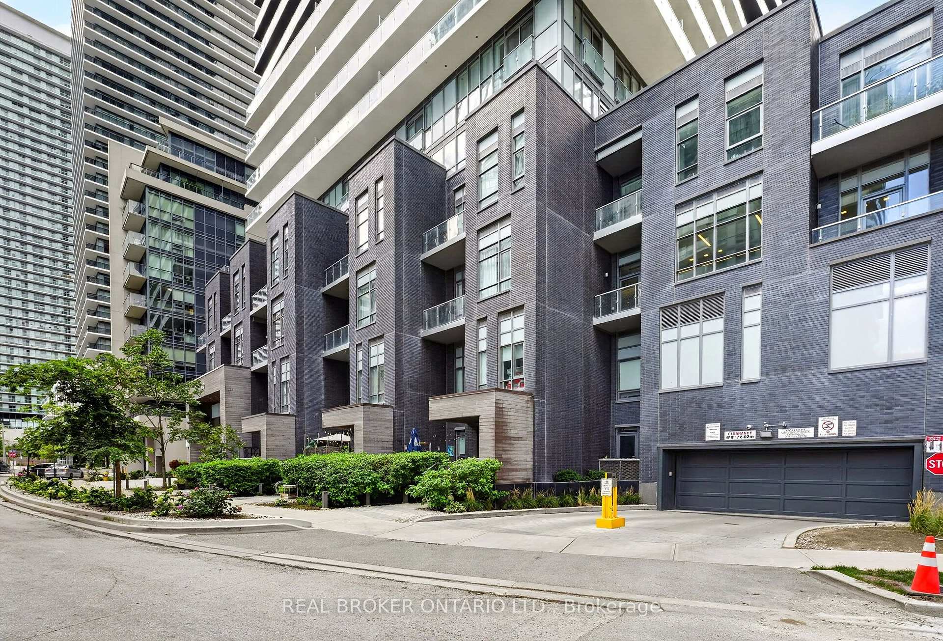 Photo 46 of Unit Unit 3002, 56 Annie Craig Drive, Etobicoke, Mimico — HOMEH