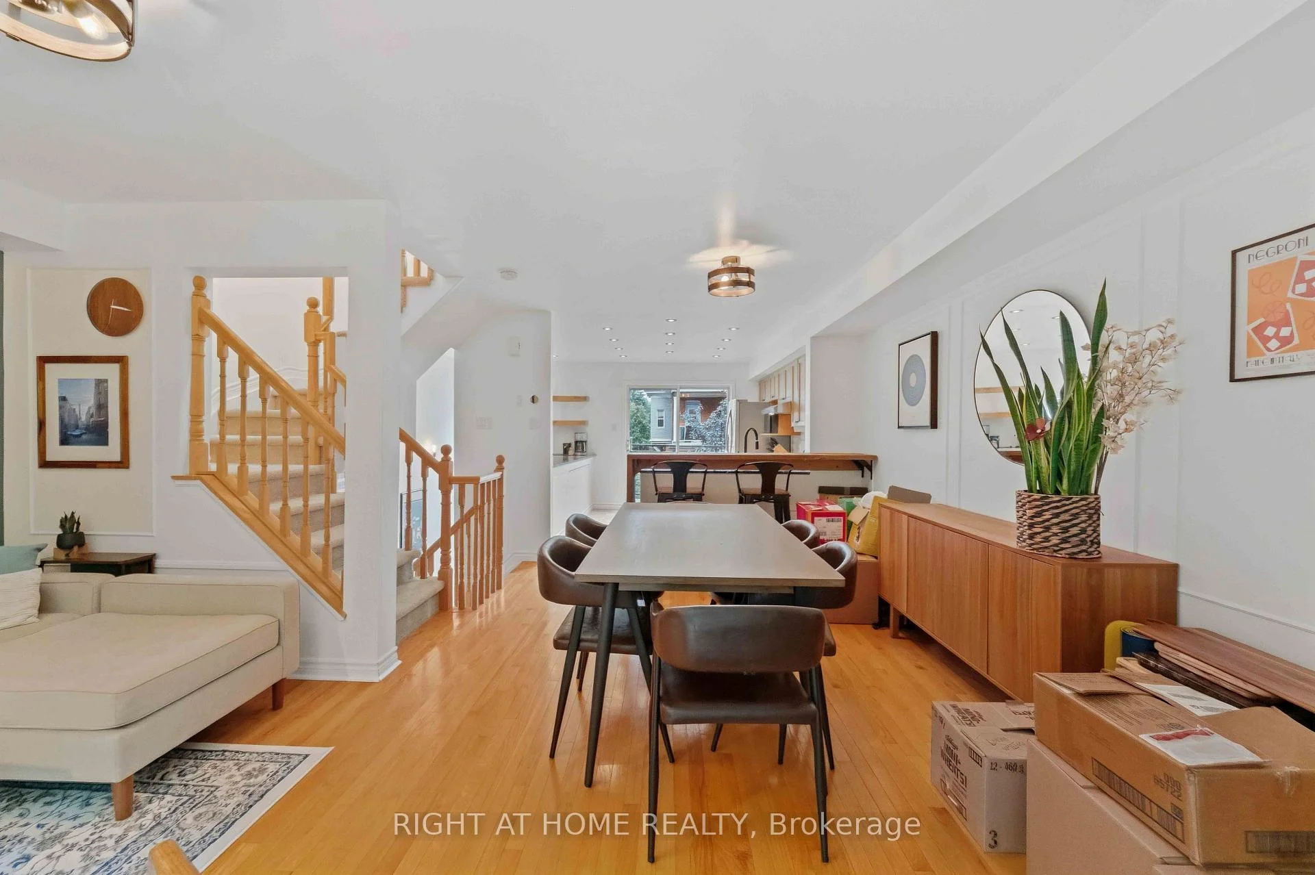 Photo 15 of 581 Lisgar Street, Ottawa, Ottawa Centre — HOMEH