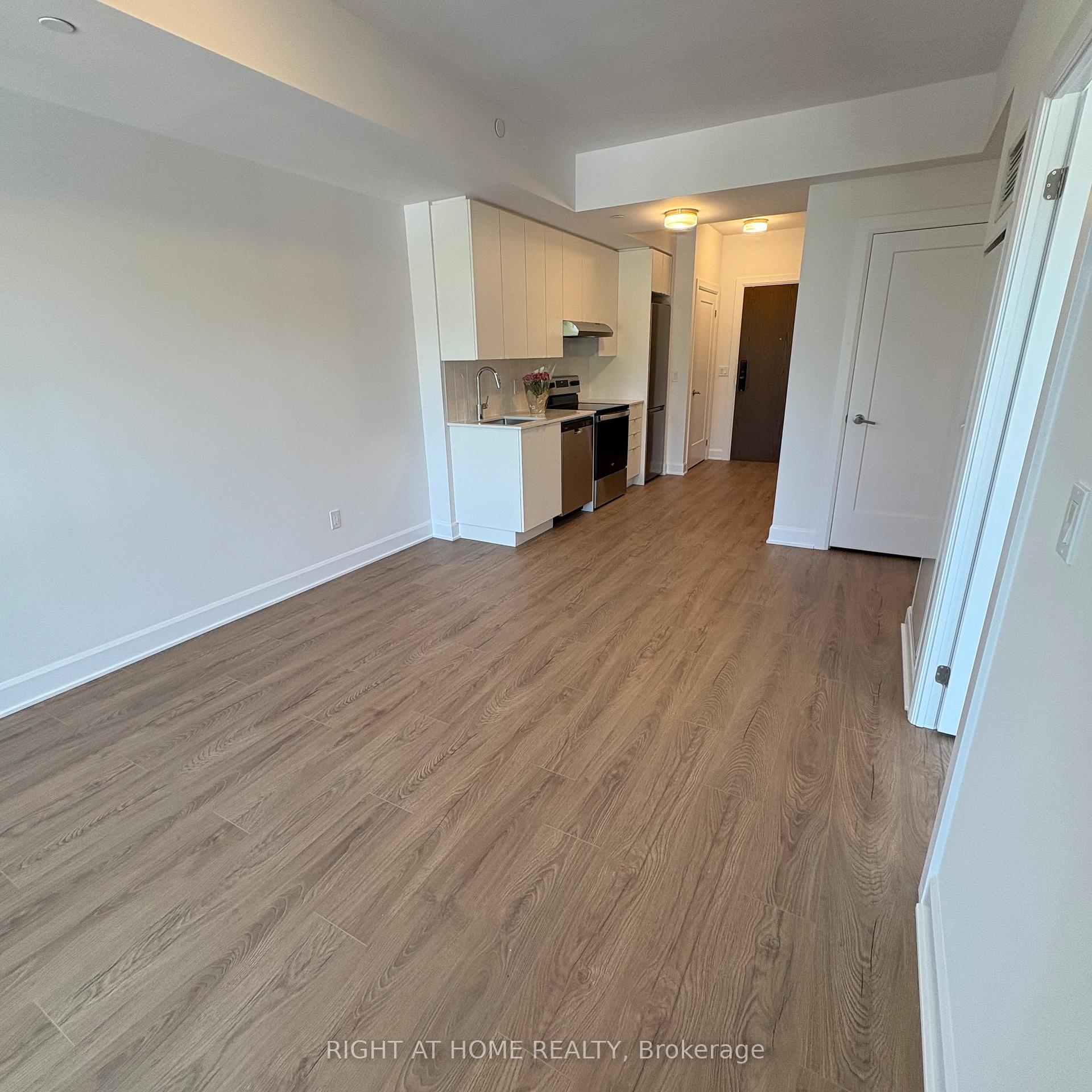 Photo 7 of Unit 430, 3240 William Coltson Avenue, Oakville, Joshua Meadows — HOMEH