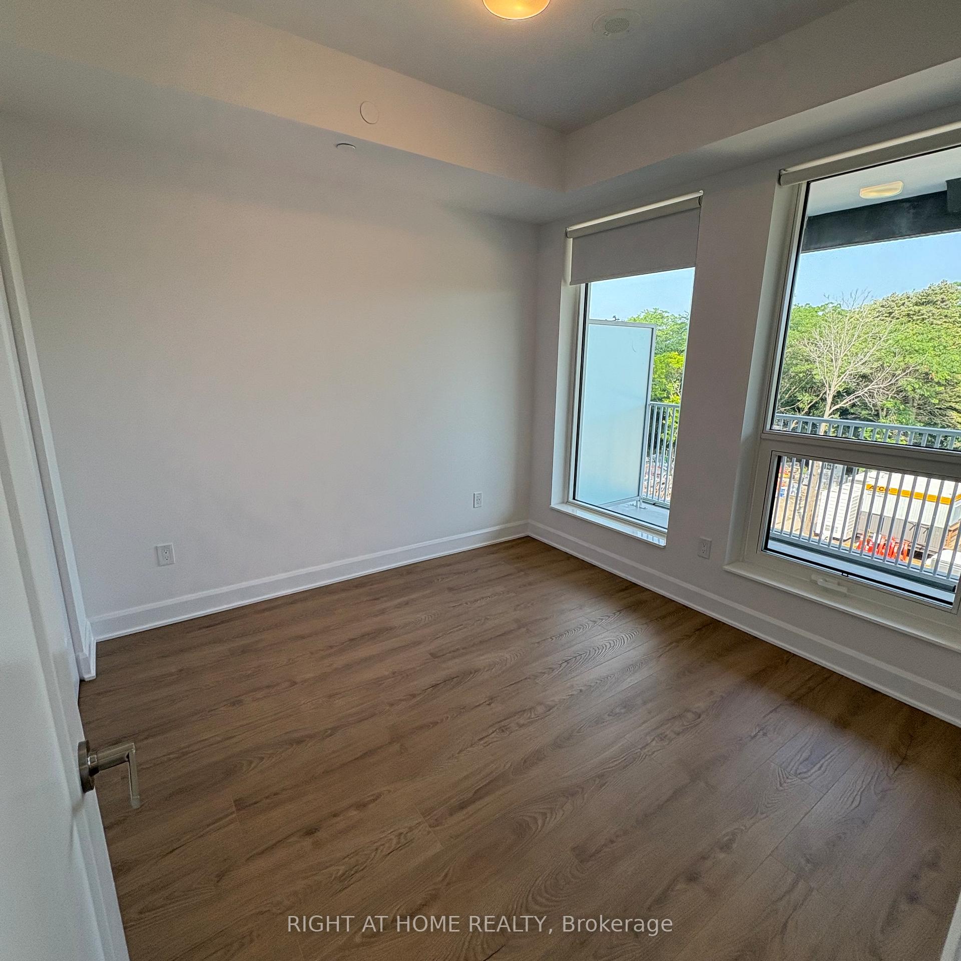 Photo 12 of Unit 430, 3240 William Coltson Avenue, Oakville, Joshua Meadows — HOMEH