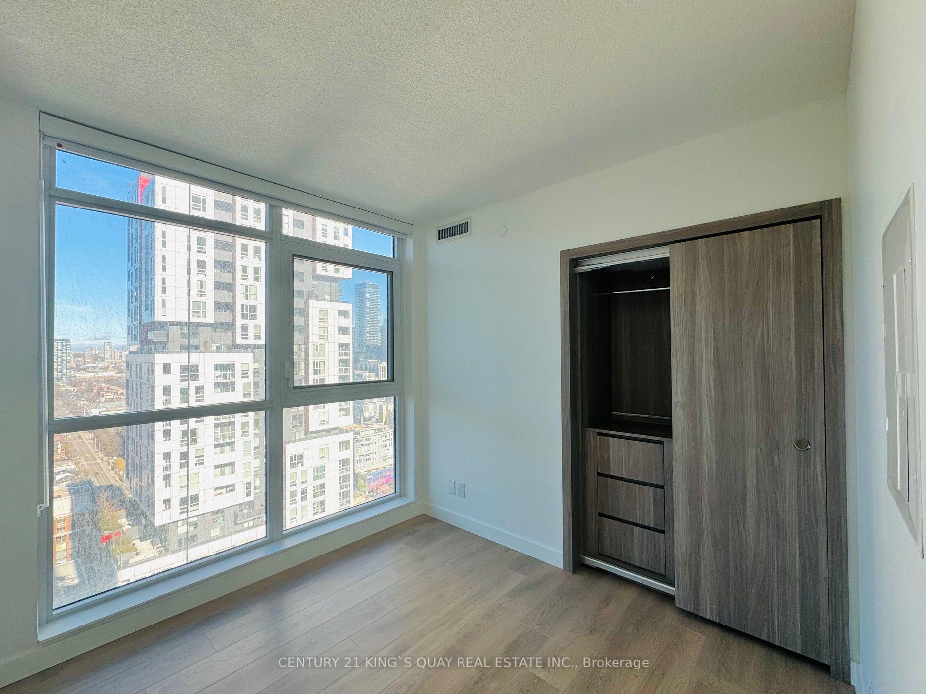 Photo 3 of Unit 3301, 38 Widmer Street, Toronto, Waterfront Communities — HOMEH
