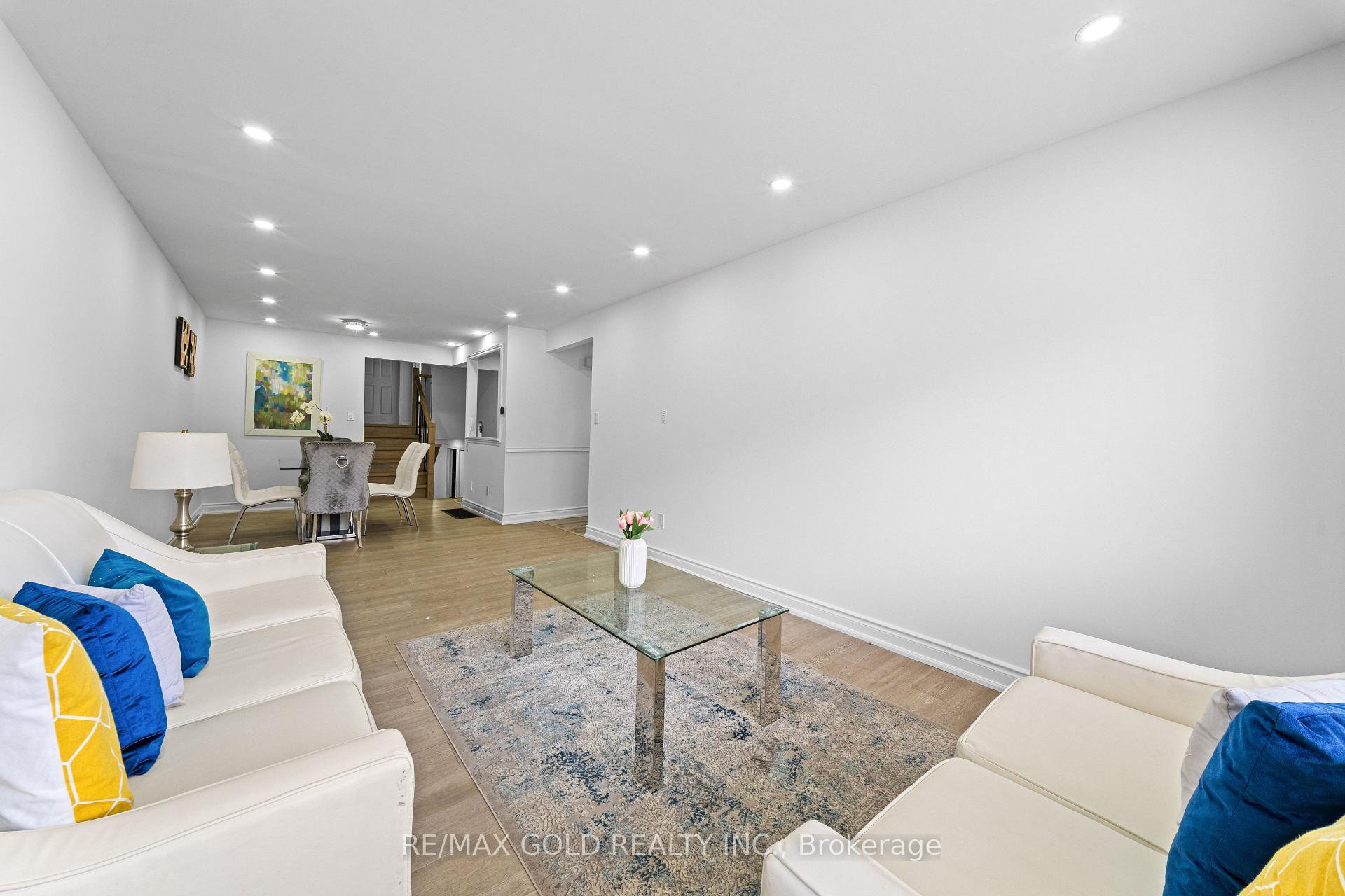 Photo 4 of 88 Goldcrest Road, Brampton, Northgate — HOMEH