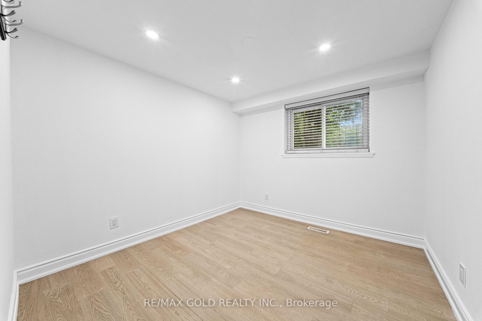 Photo 13 of 88 Goldcrest Road, Brampton, Northgate — HOMEH