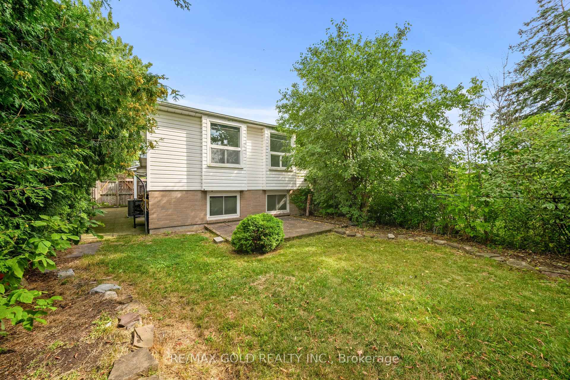 Photo 19 of 88 Goldcrest Road, Brampton, Northgate — HOMEH