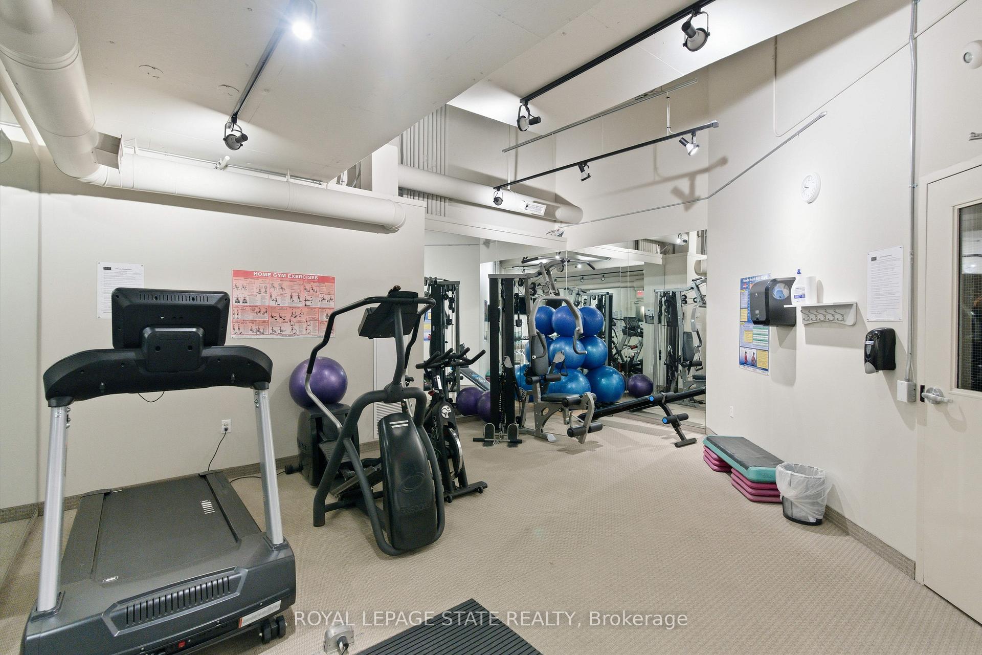 Photo 35 of Unit PH10, 66 Bay Street S, Hamilton, Durand — HOMEH