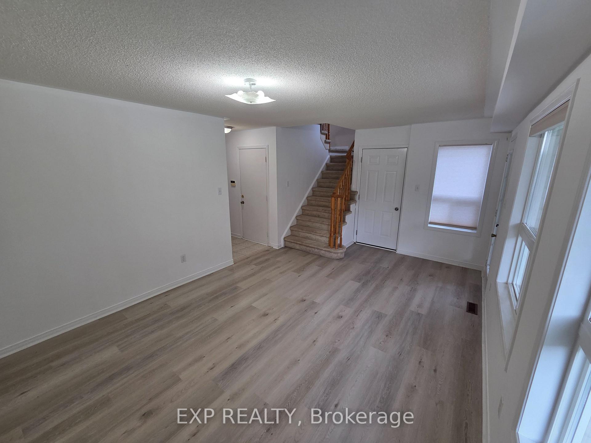 Photo 5 of Unit Upper, 384 Flagstone Way, Newmarket, Woodland Hill — HOMEH