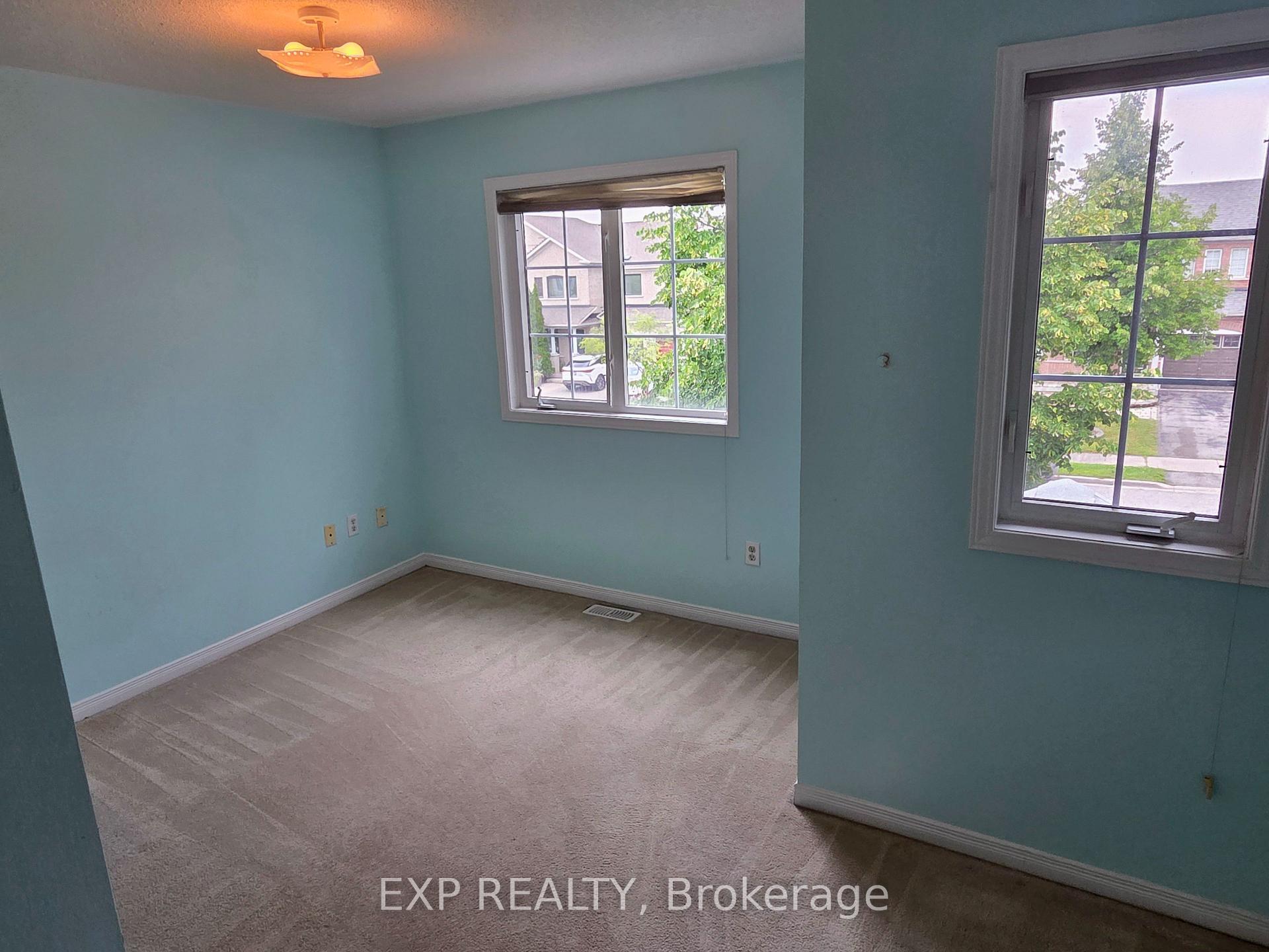 Photo 14 of Unit Upper, 384 Flagstone Way, Newmarket, Woodland Hill — HOMEH