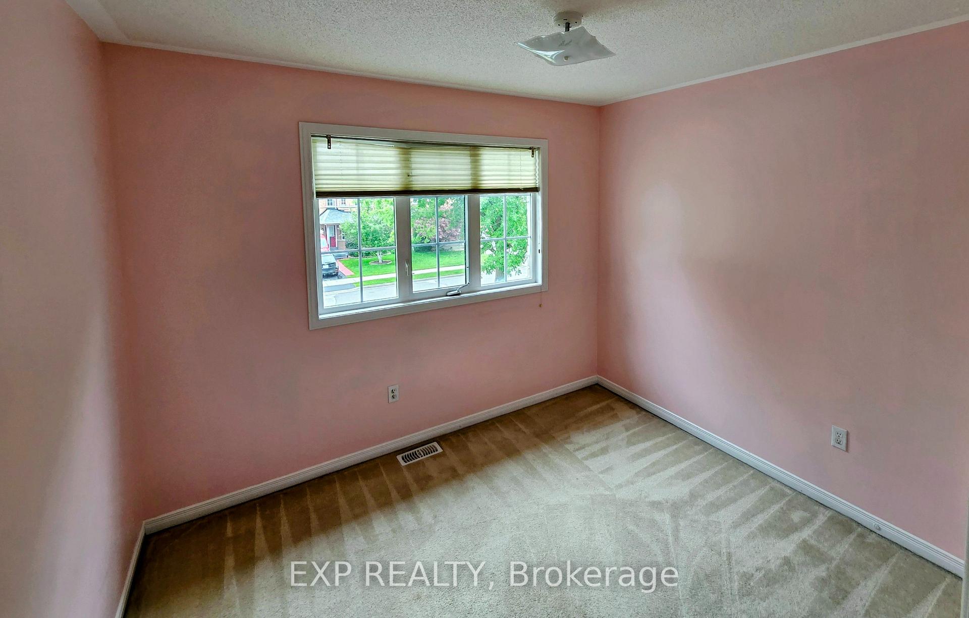 Photo 16 of Unit Upper, 384 Flagstone Way, Newmarket, Woodland Hill — HOMEH