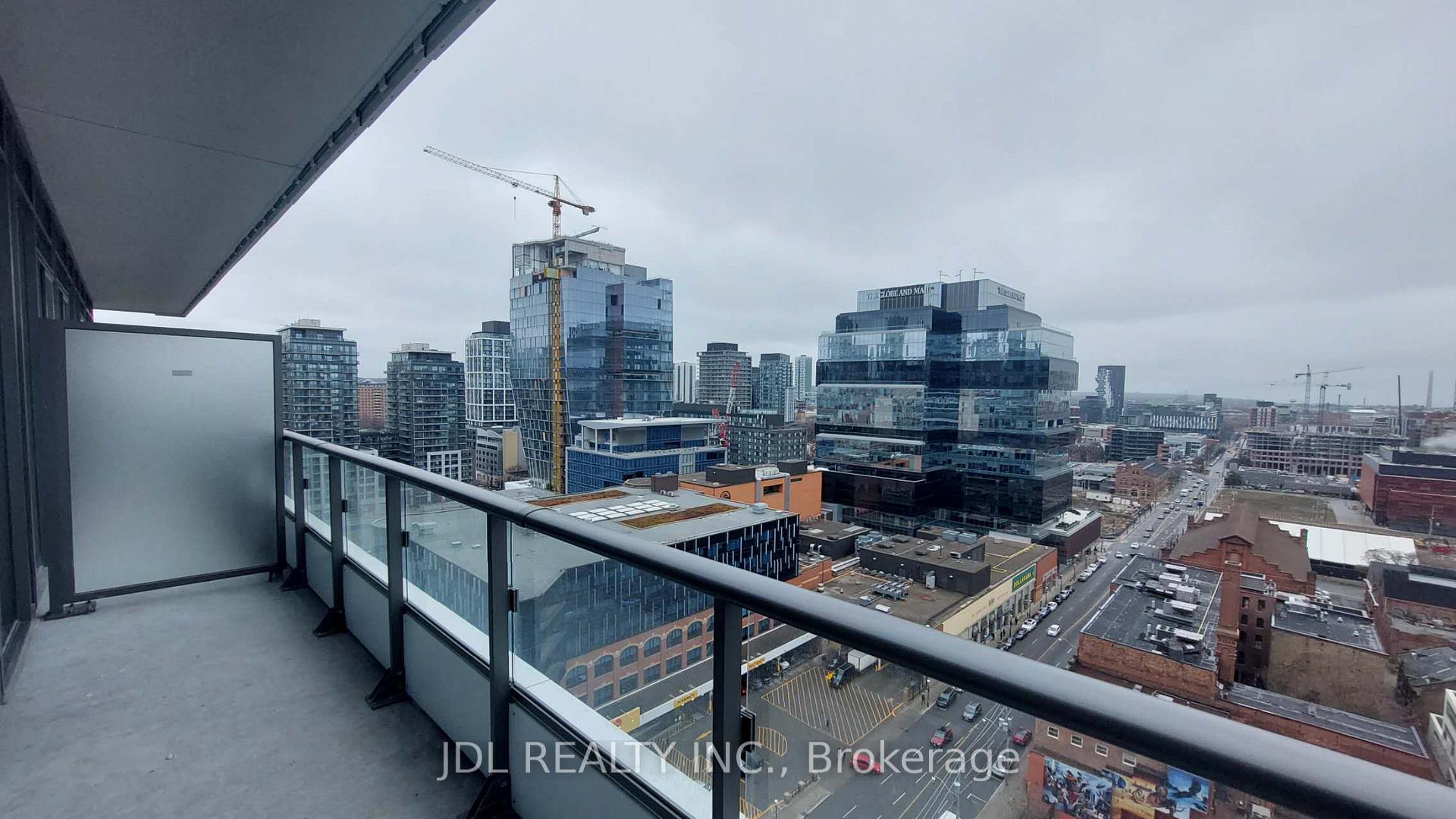 Photo 8 of Unit 1704 E, 70 Princess Street E, Toronto, Waterfront Communities — HOMEH
