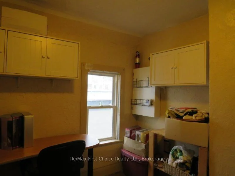 Photo 35 of 128 Cumming Street, Thunder Bay, East End — HOMEH