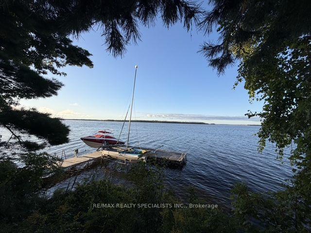 Photo 12 of 9 Shields Lane, Kawartha Lakes, Bexley — HOMEH